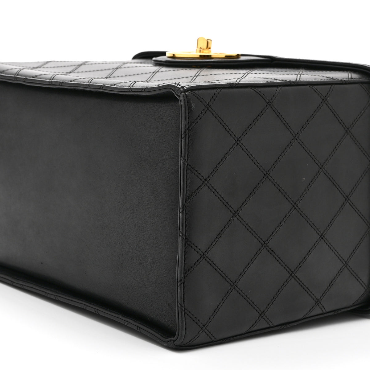 Calfskin Stitch Vanity Case Black