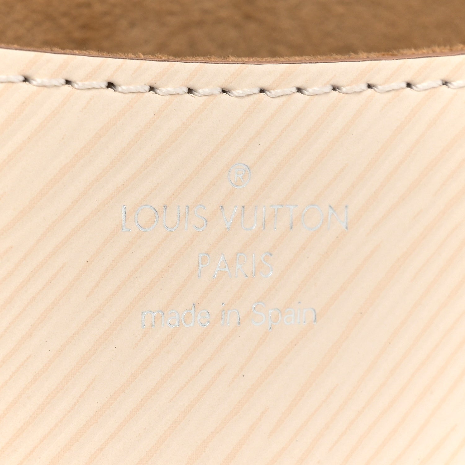 Louis Vuitton Epi Buci Crossbody Quartz 6 of 9
