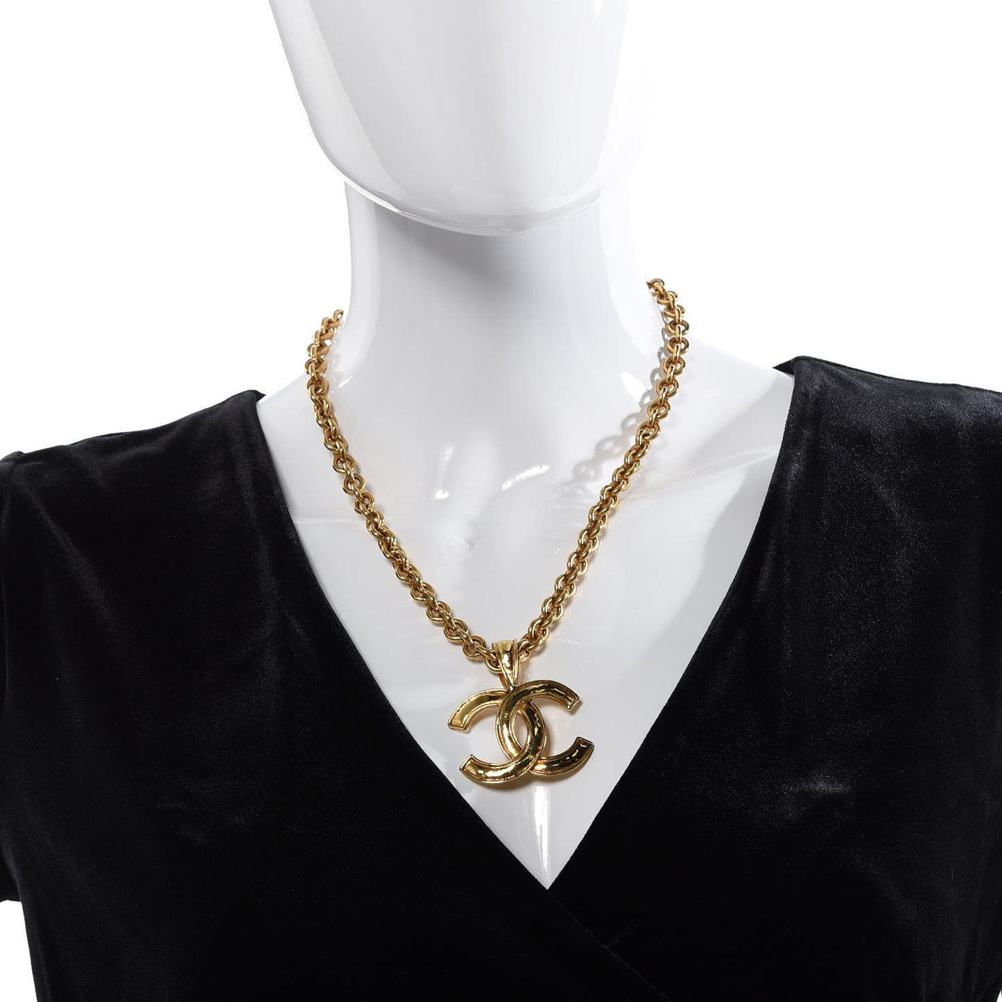 CC Chain Necklace Gold