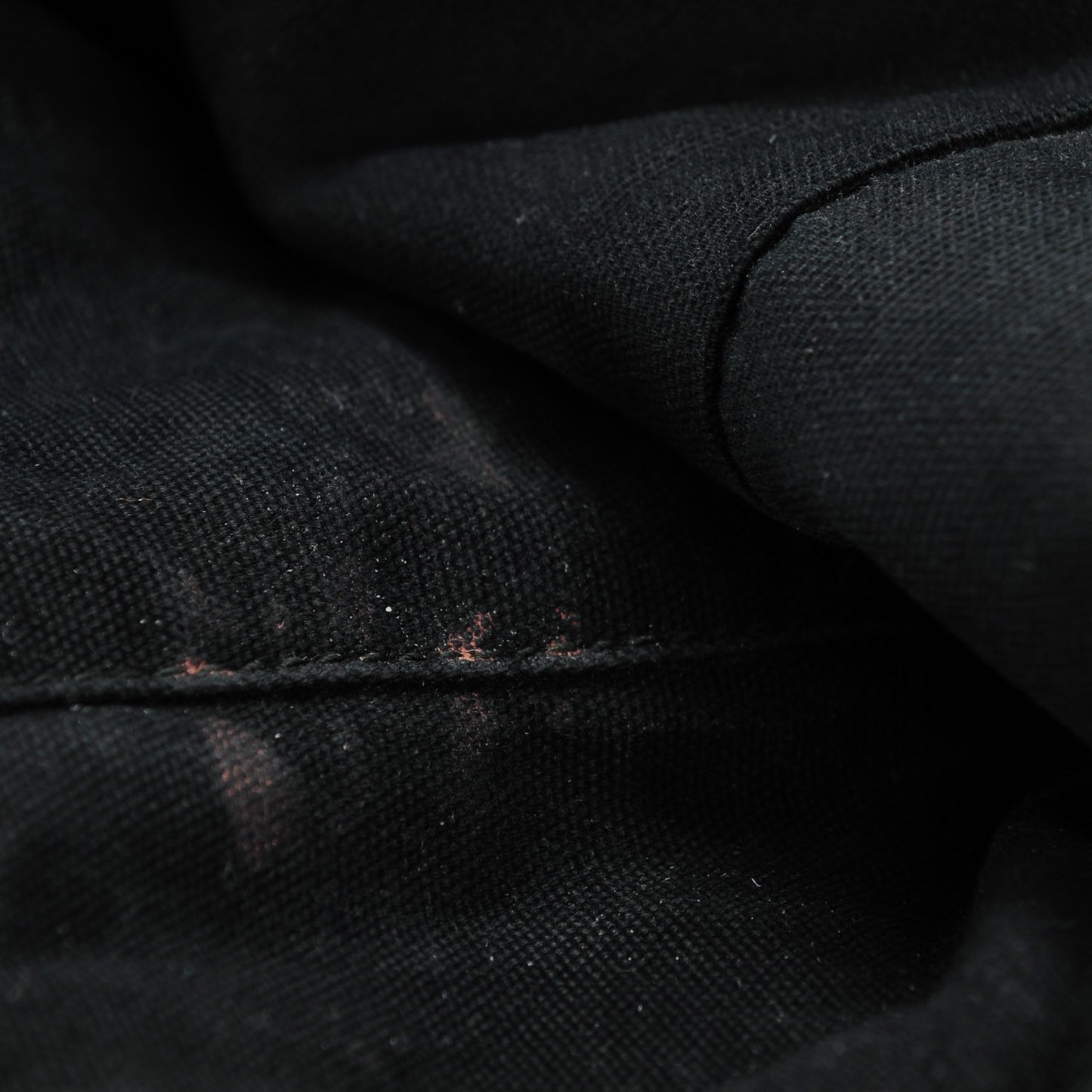 Pebbled Lambskin Medium Easy Sac Black