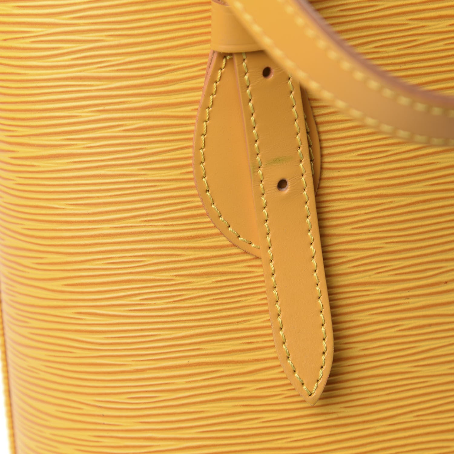Louis Vuitton Epi Petit Bucket 23 Tassil 9 of 14