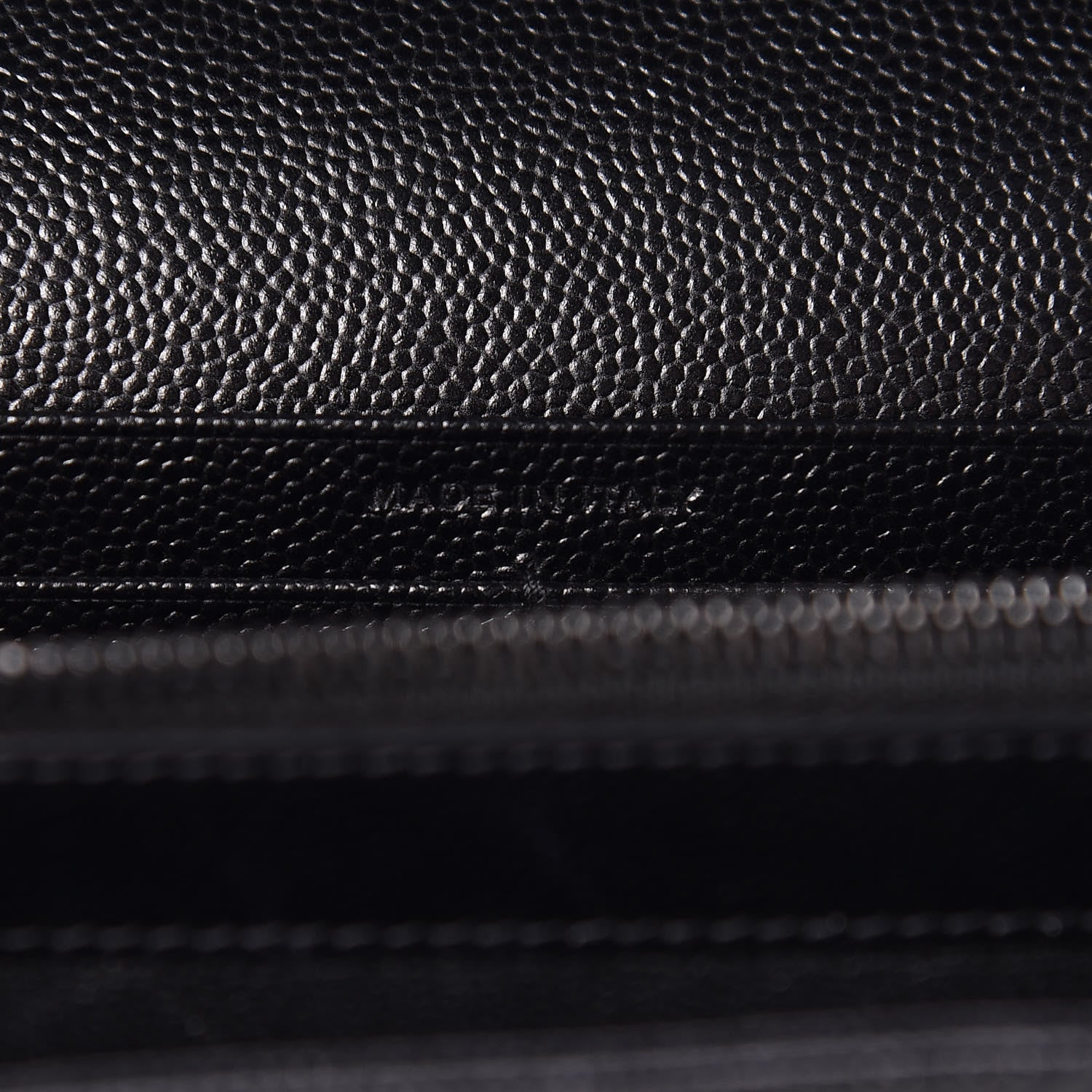 Saint Laurent Grain De Poudre Matelasse Chevron Monogram Chain Wallet Black 7 of 13
