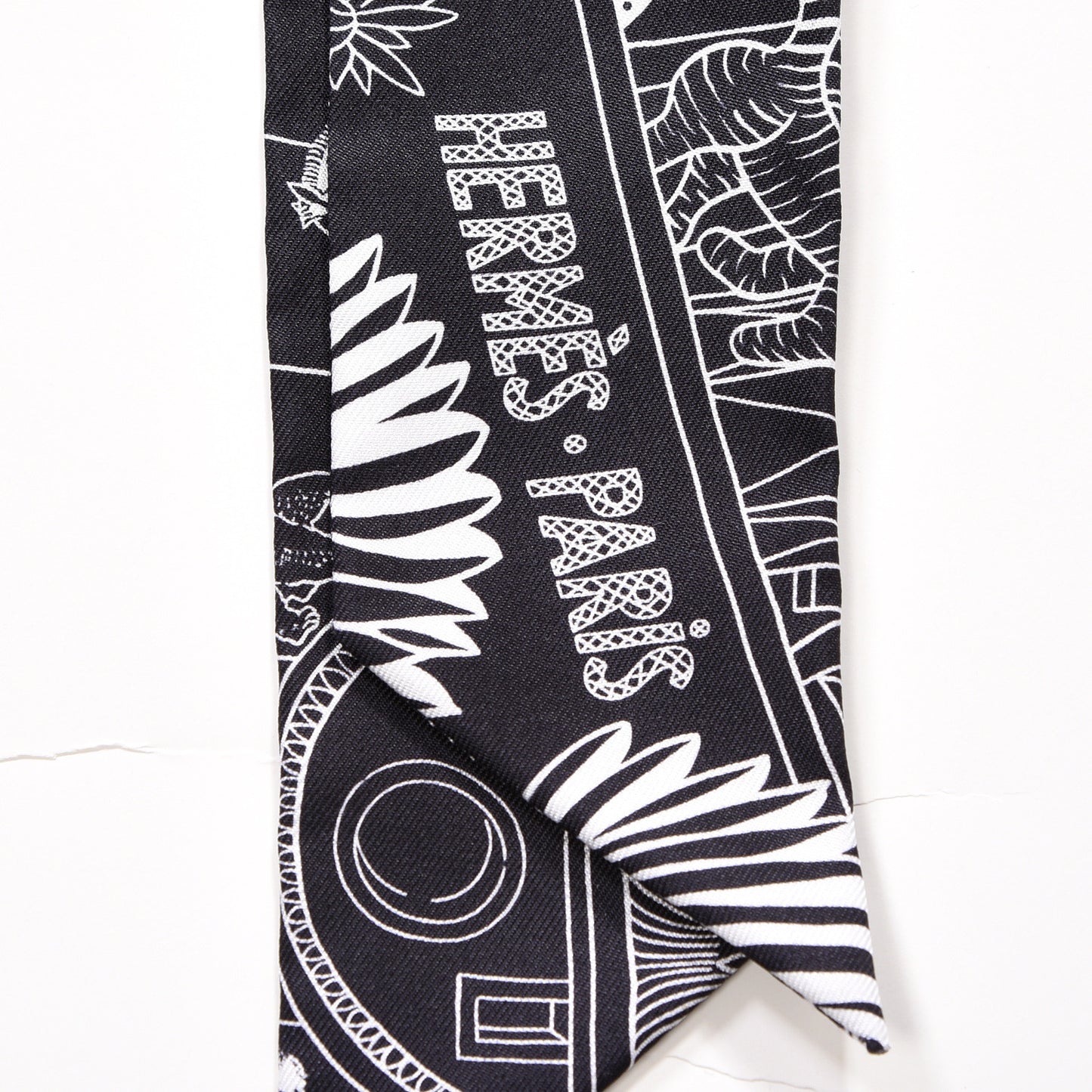 Silk Animapolis Twilly Black White