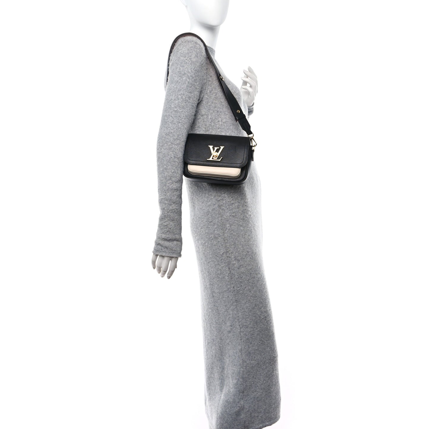 Grained Calfskin Lockme Tender Black