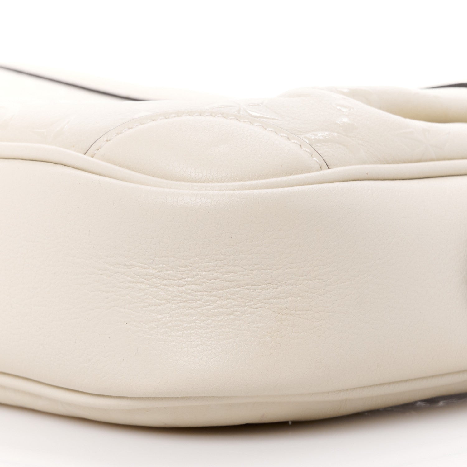 Gucci Wonka Grain Calfskin GG Monogram Star Embossed Small GG Shoulder Bag White 12 of 12