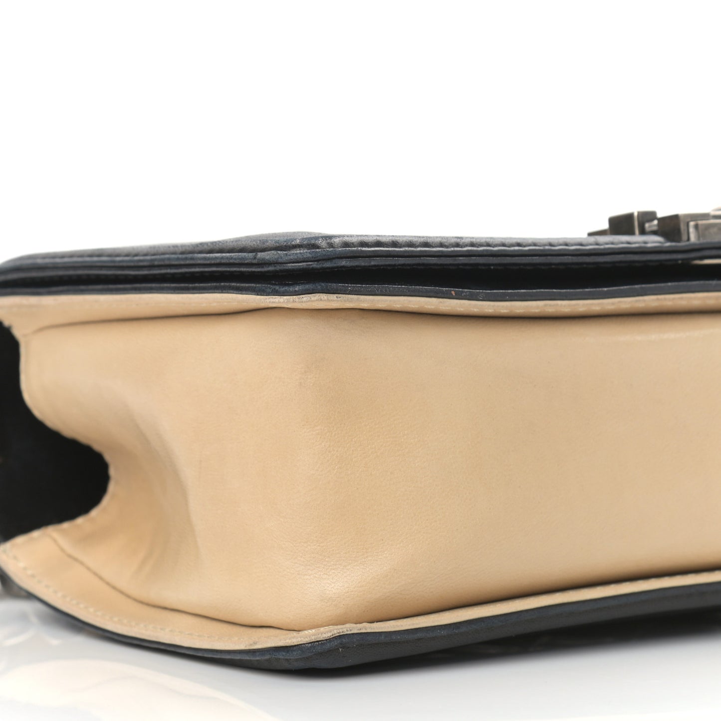 Lambskin Quilted Medium Boy Flap Black Beige