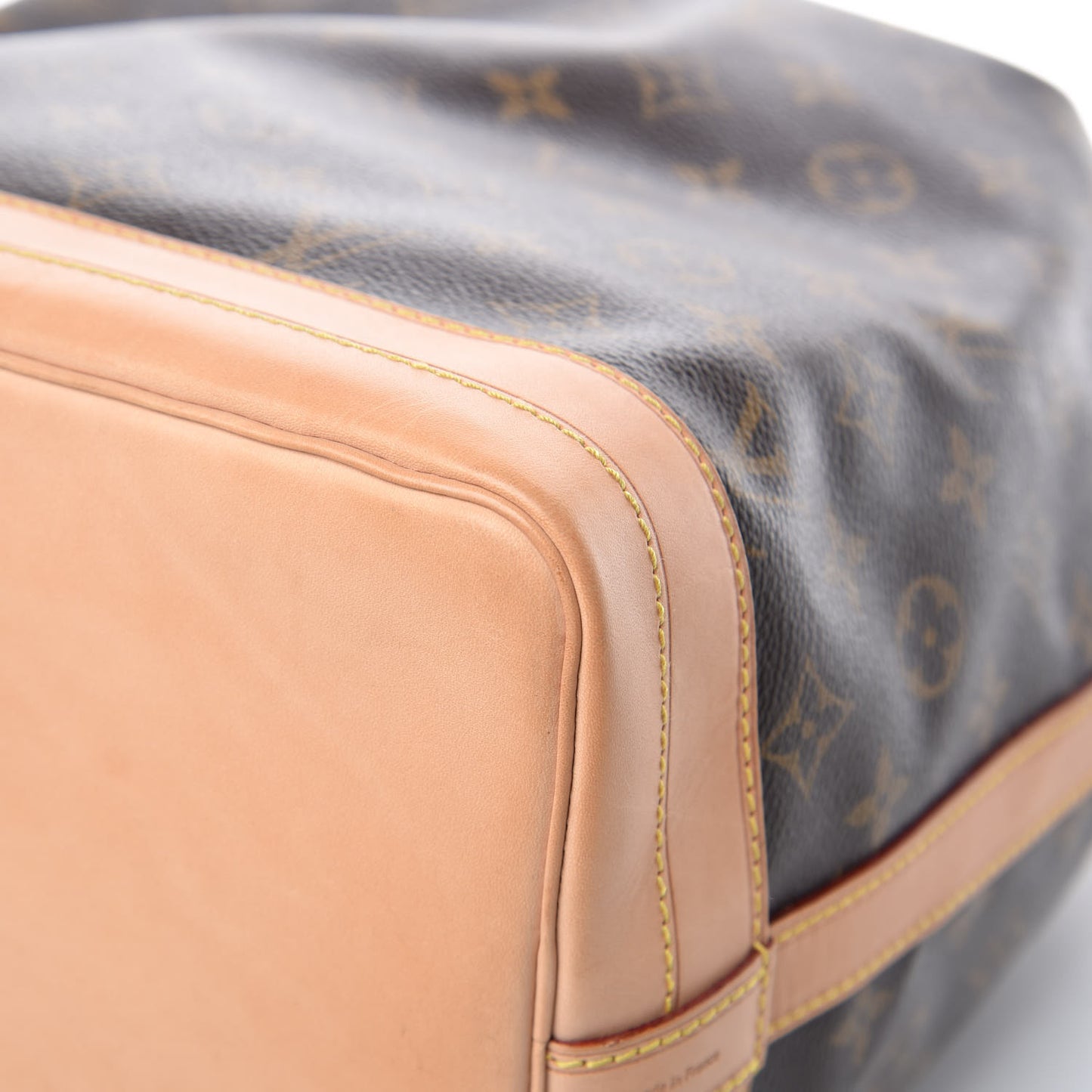 Monogram Noe