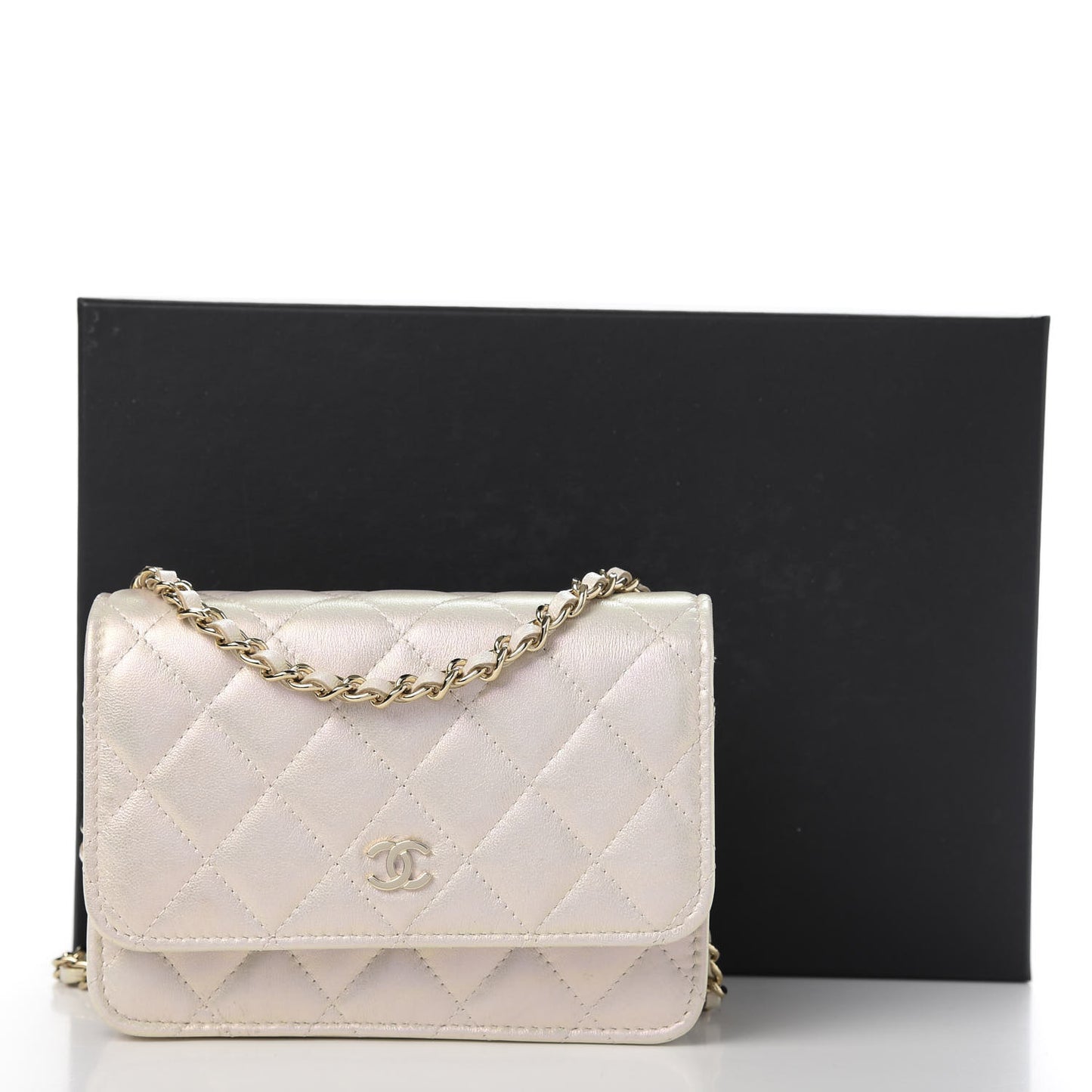 Iridescent Lambskin Quilted Mini Wallet On Chain WOC Ivory