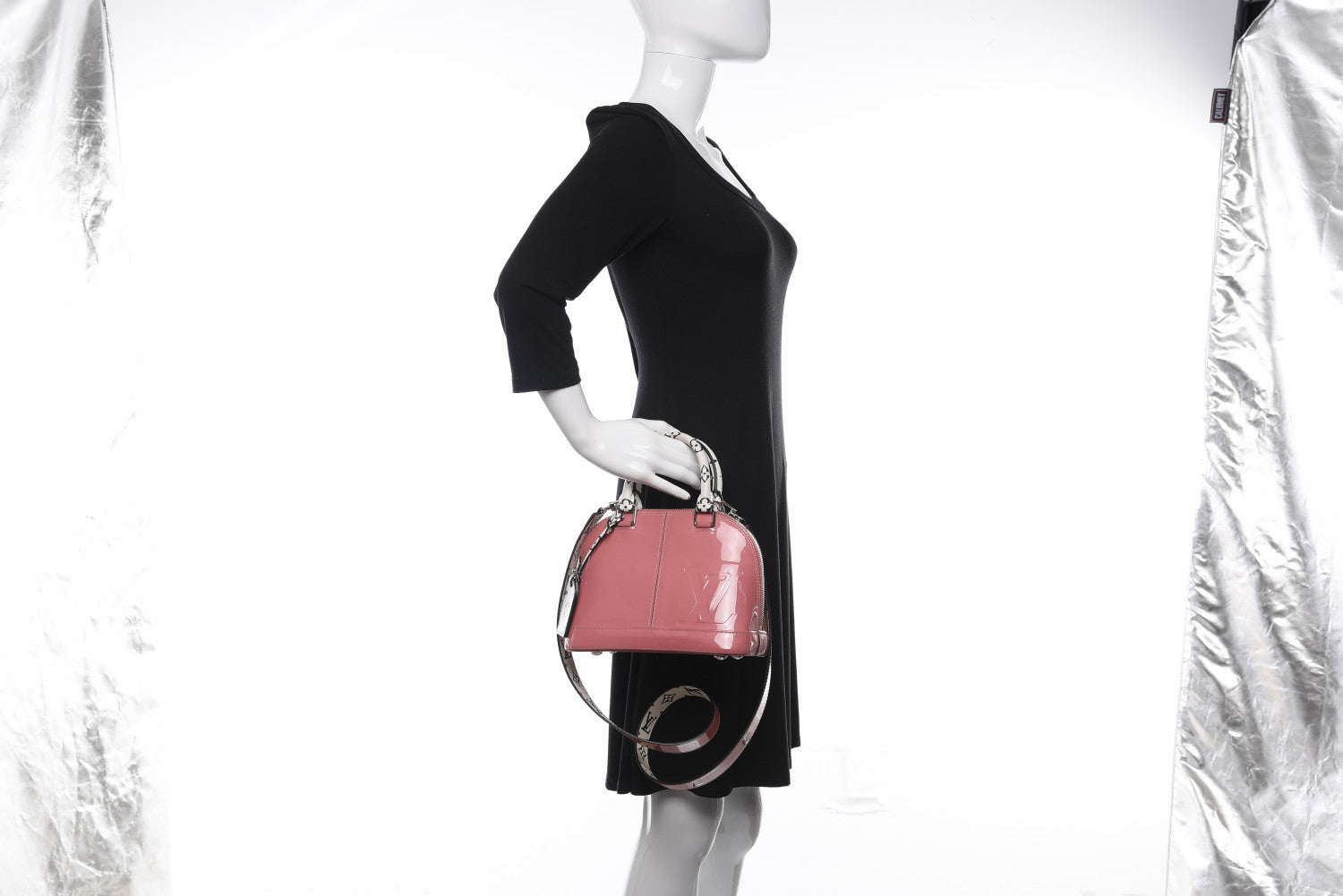 Louis Vuitton Patent Monogram Alma BB Rose Blush 3 of 12