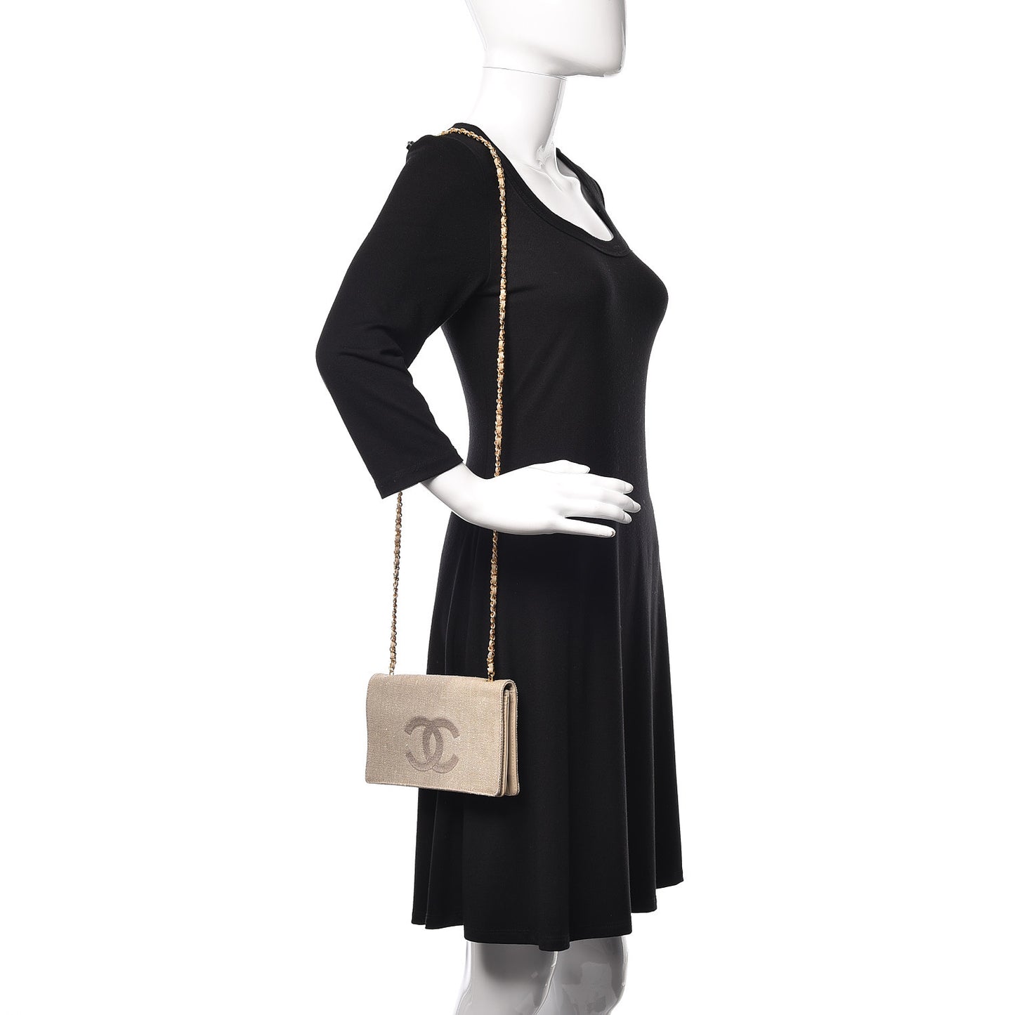 Linen Timeless CC Wallet on Chain WOC Beige