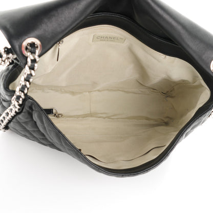 Chanel Washed Lambskin Quilted Maxi Chain Around Flap Black 5 of 7