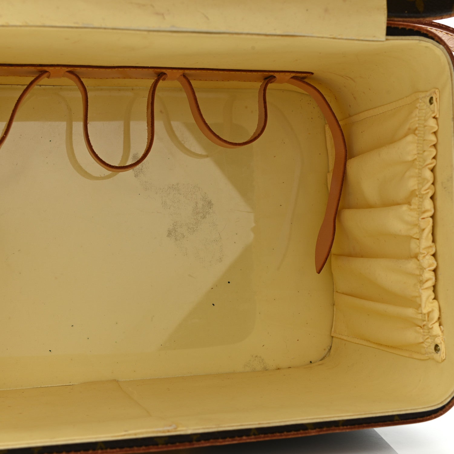 Louis Vuitton Monogram Train Case 13 of 16
