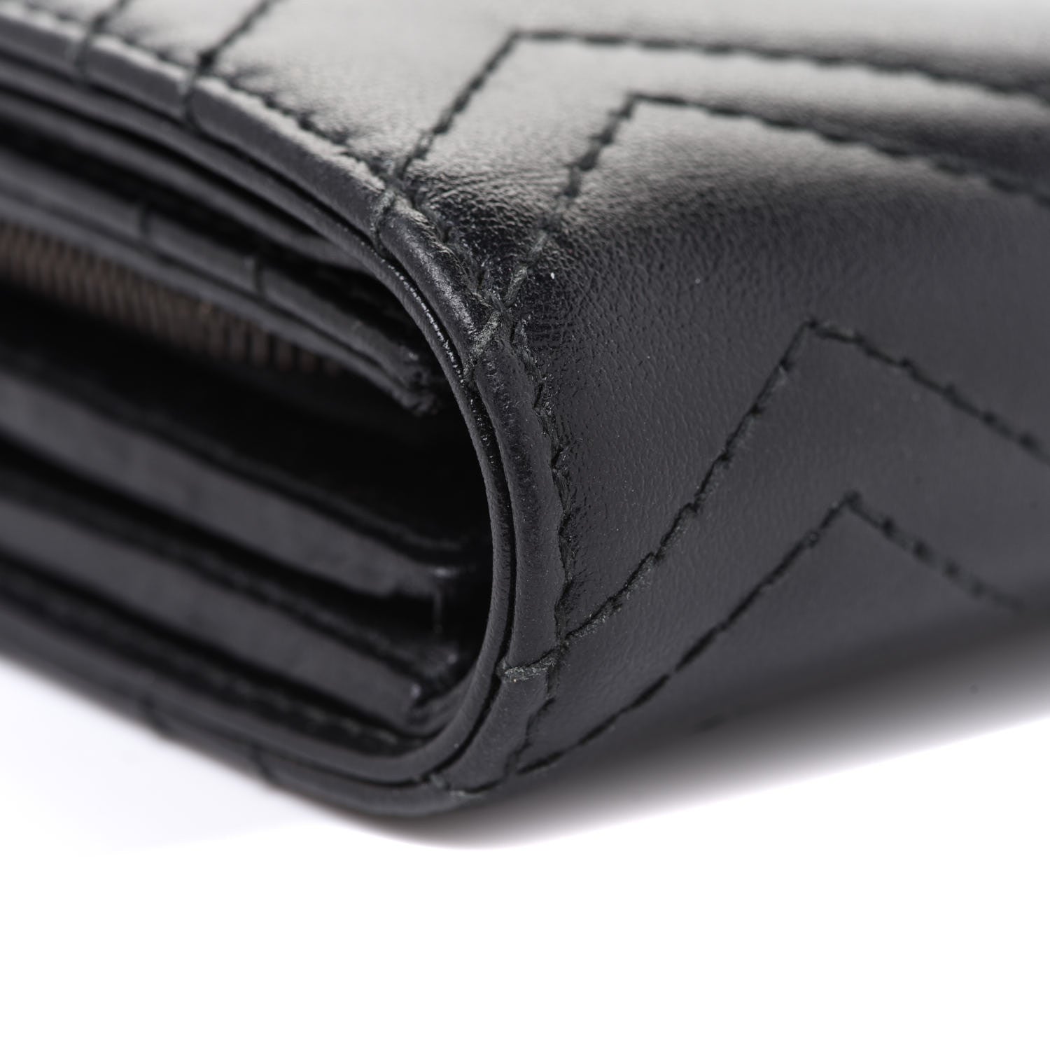 Gucci Calfskin Matelasse GG Marmont Medium Wallet Black 9 of 10