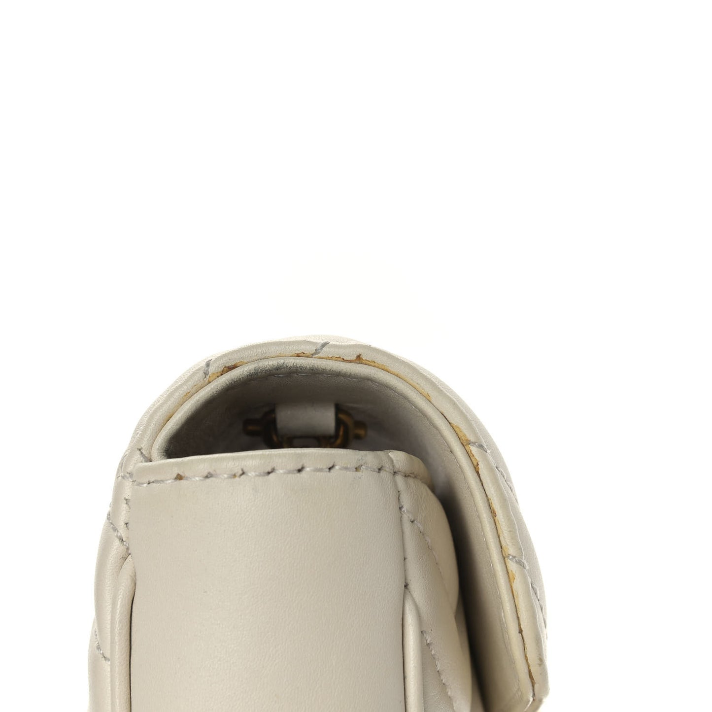 Calfskin Matelasse Super Mini GG Marmont Shoulder Bag White