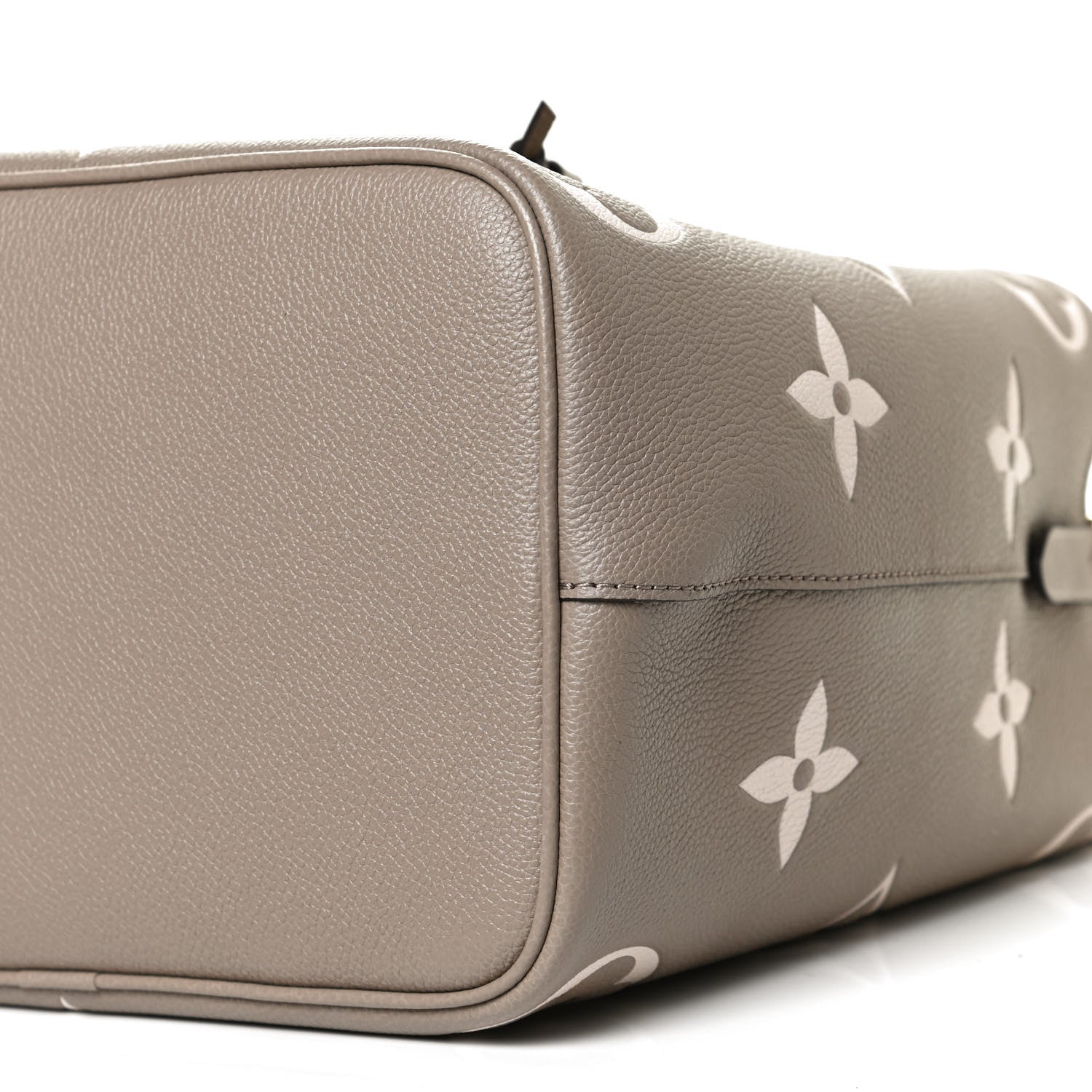 Louis Vuitton Empreinte Monogram Giant Neonoe MM Tourterelle Creme 10 of 11