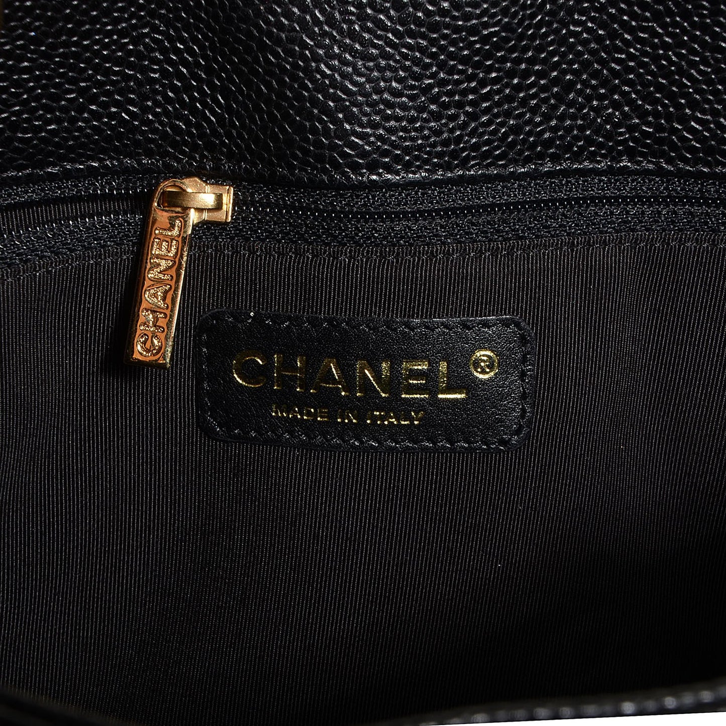 Caviar Petit Shopping Tote PST Black