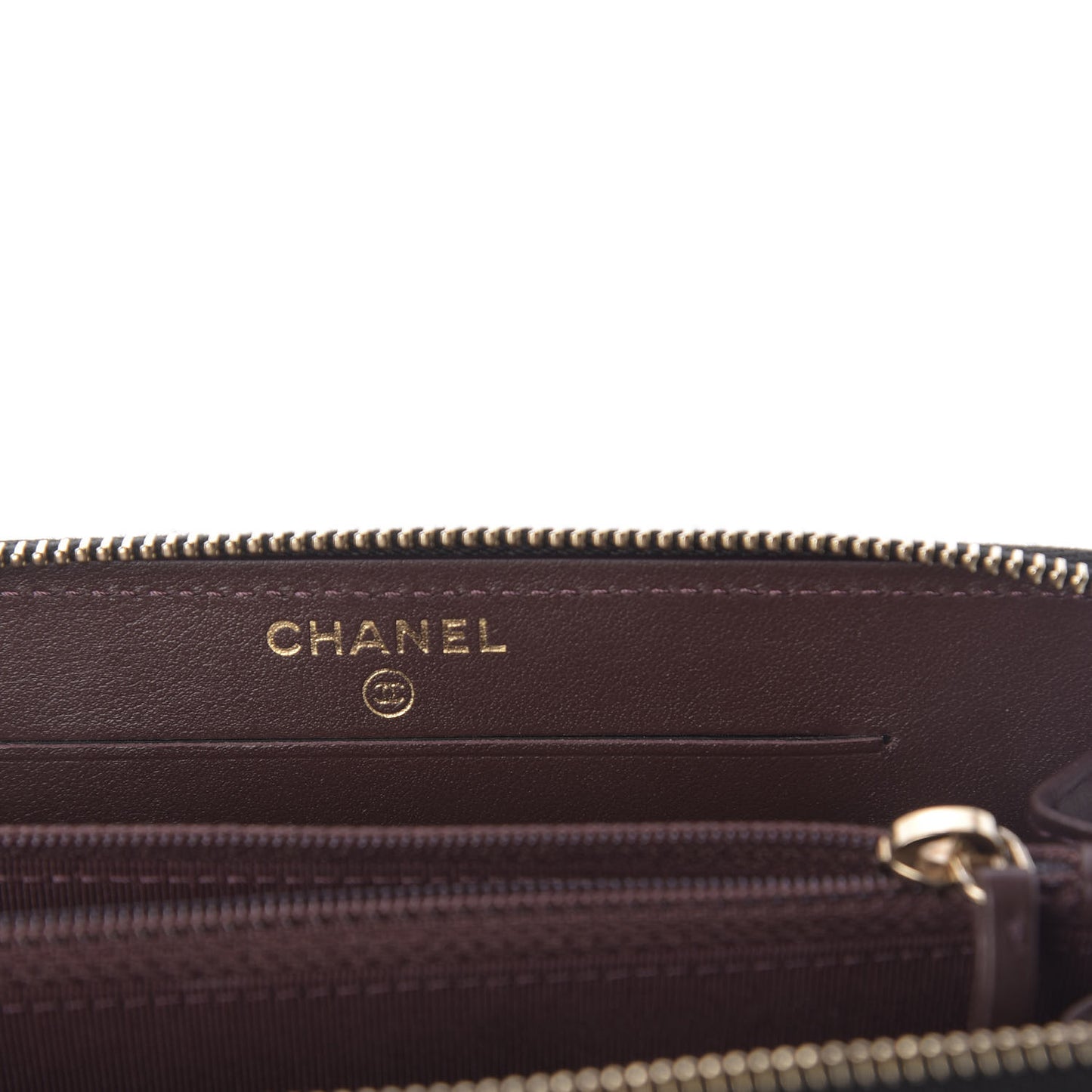 Caviar Quilted Small Zip Around Wallet Black