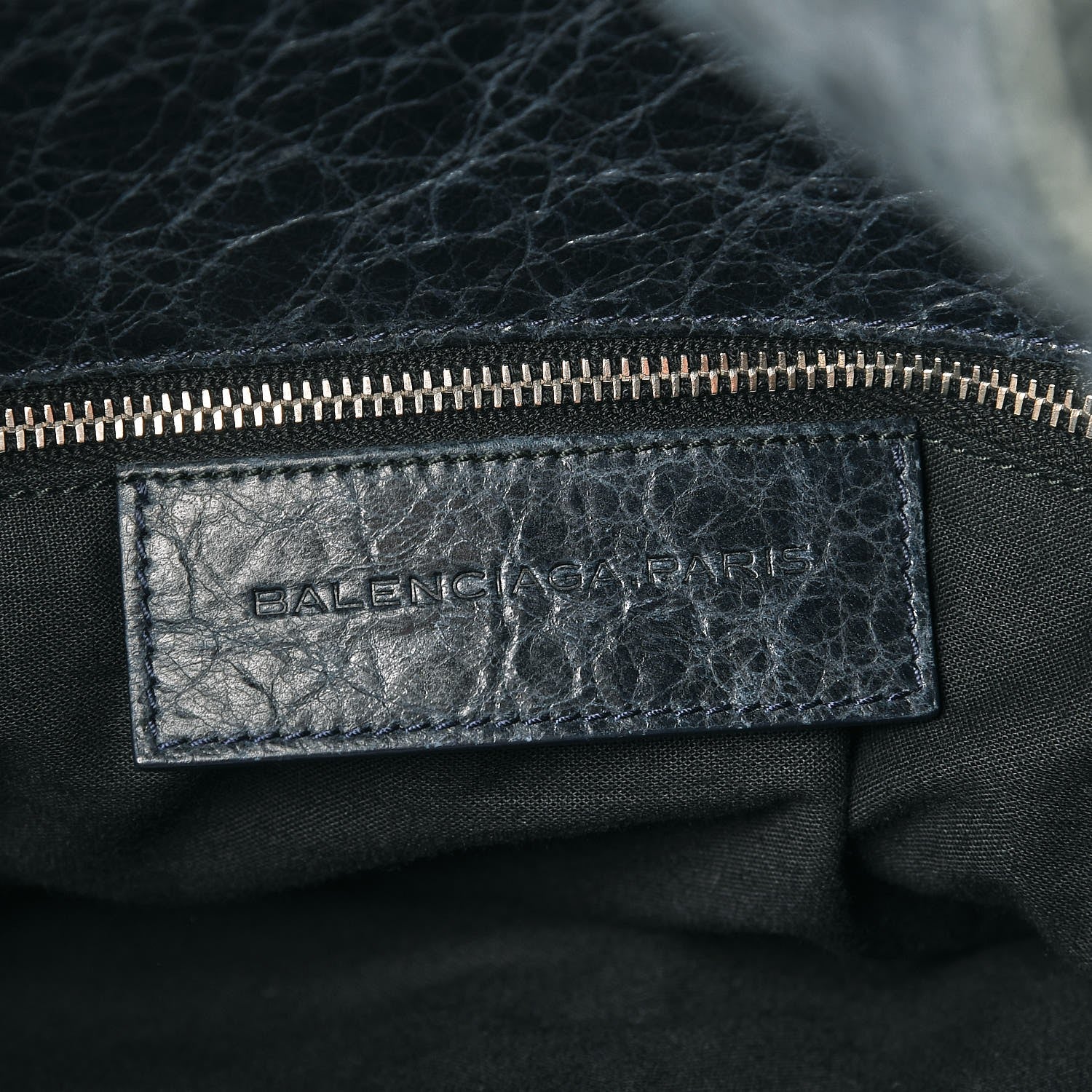 Balenciaga Agneau Utility Messenger Dark Night 6 of 7