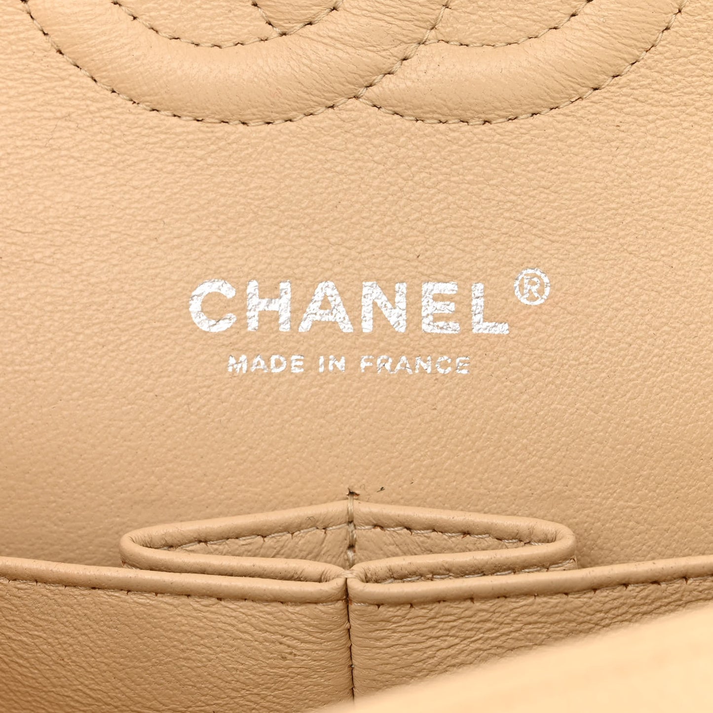 Caviar Quilted Medium Double Flap Beige Clair