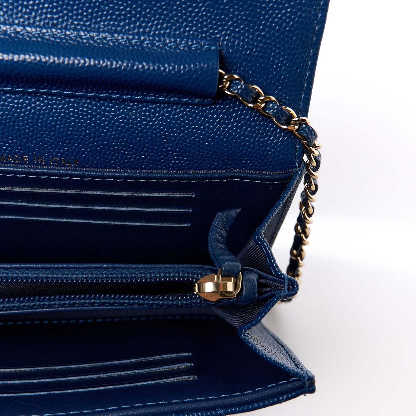 Caviar Quilted Classic Clutch With Chain Blue