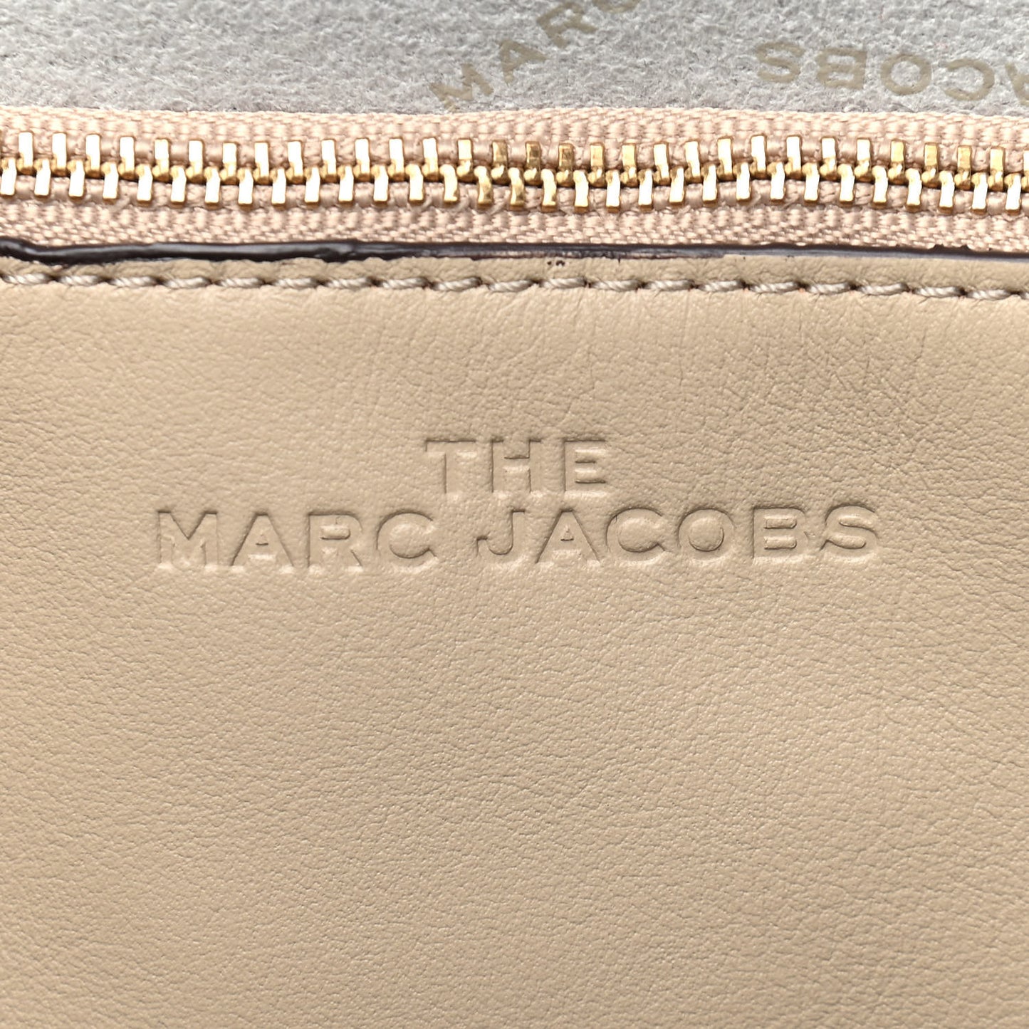 Calfskin Kiss Lock Color Block tote White Beige
