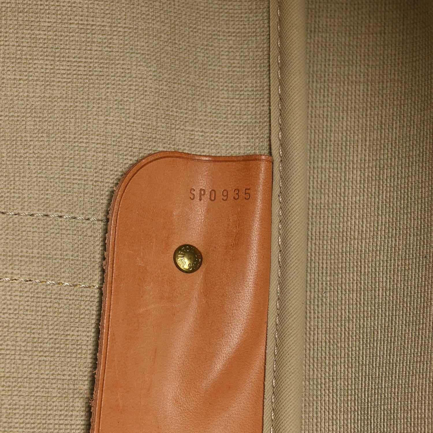 Louis Vuitton Monogram Sirius 70 5 of 15