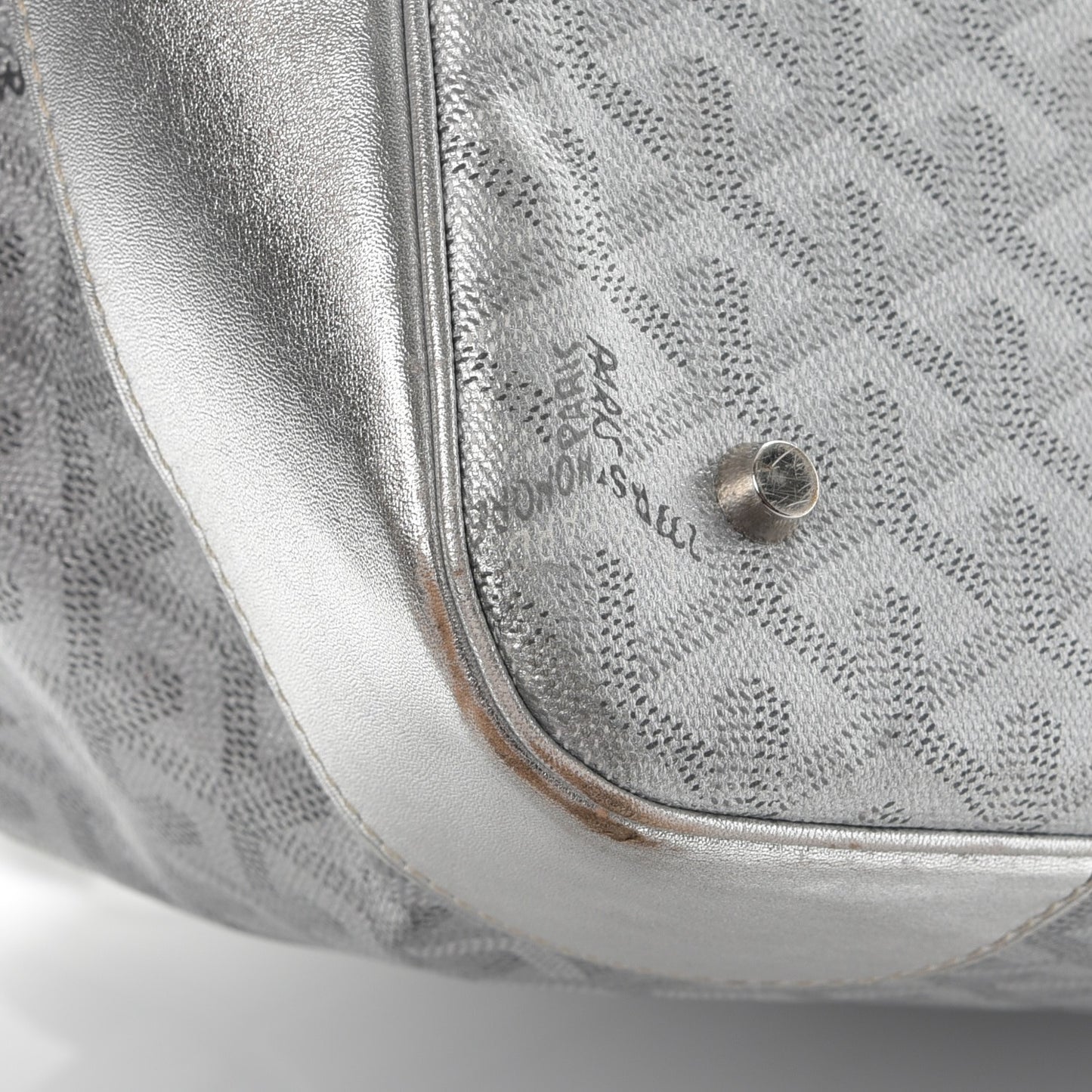 Goyardine Beluga MM Silver