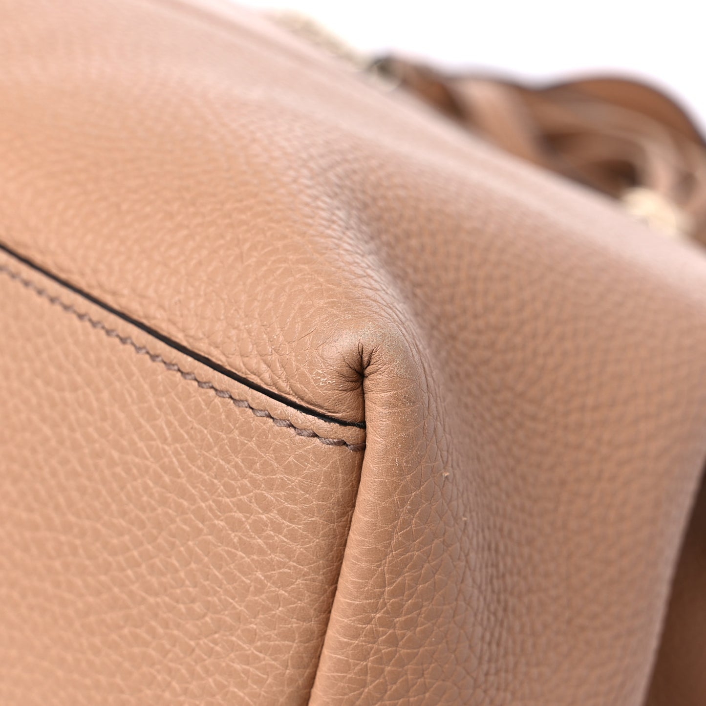 Pebbled Calfskin Medium Soho Chain Shoulder Bag Camelia