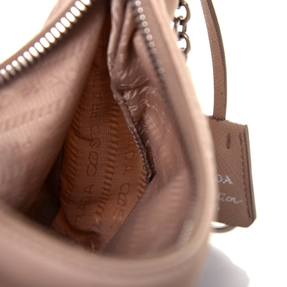 Prada Nylon Re-Edition 2005 Shoulder Bag Cammeo 13 of 15