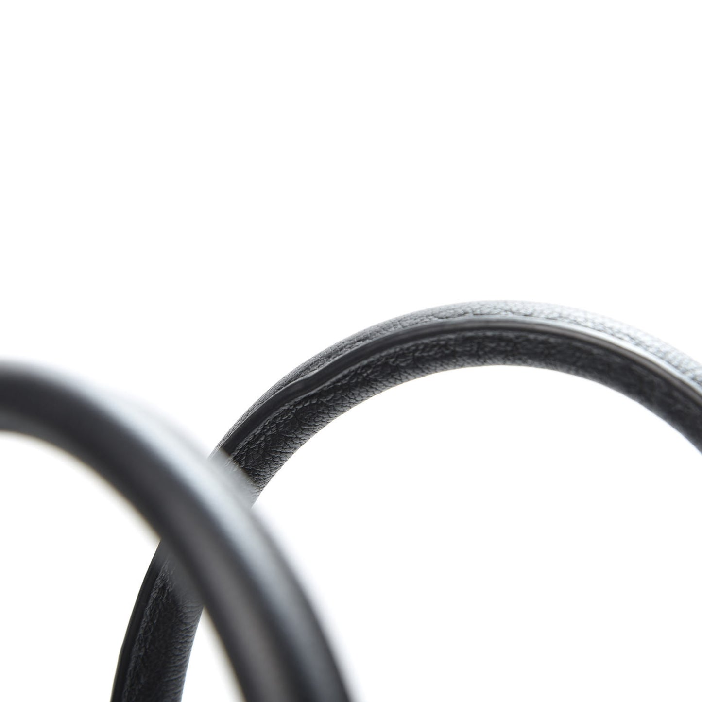 Sugar Goatskin Medium Antigona Black