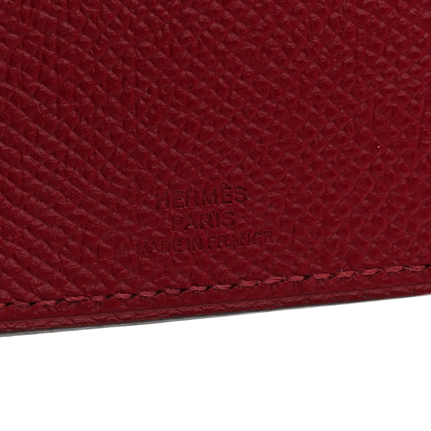 Epsom Tarmac PM Passport Holder Rouge Grenat