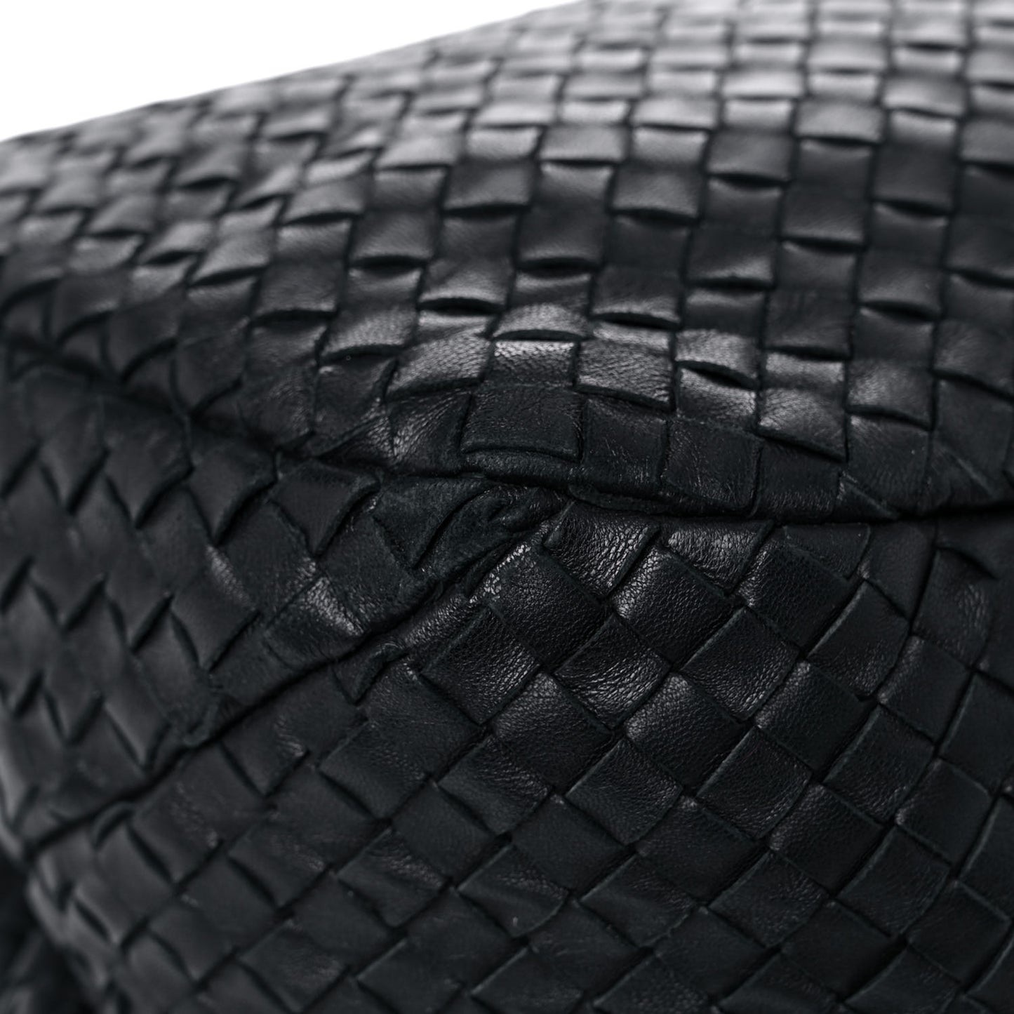 Nappa Intrecciato Medium Campana Black