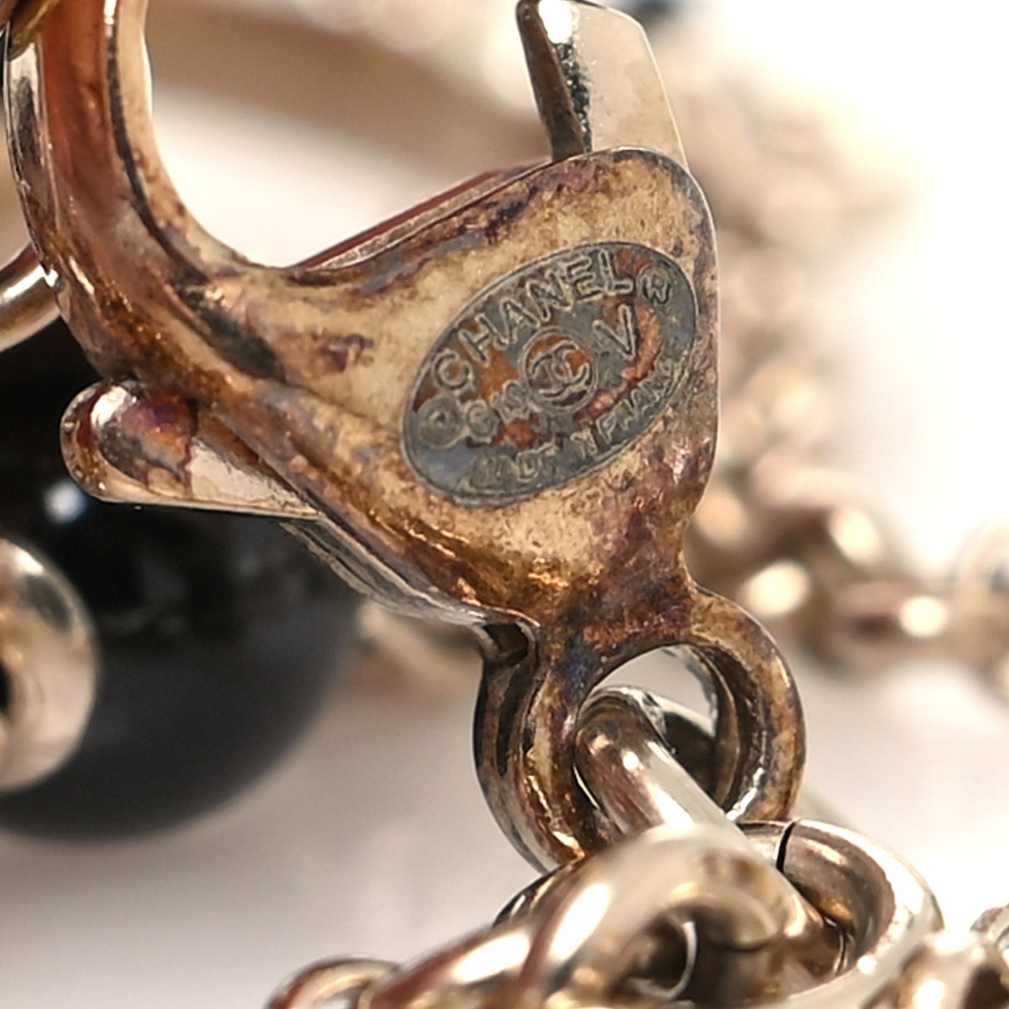 Crystal Enamel Pearl CC Bracelet Black Gold