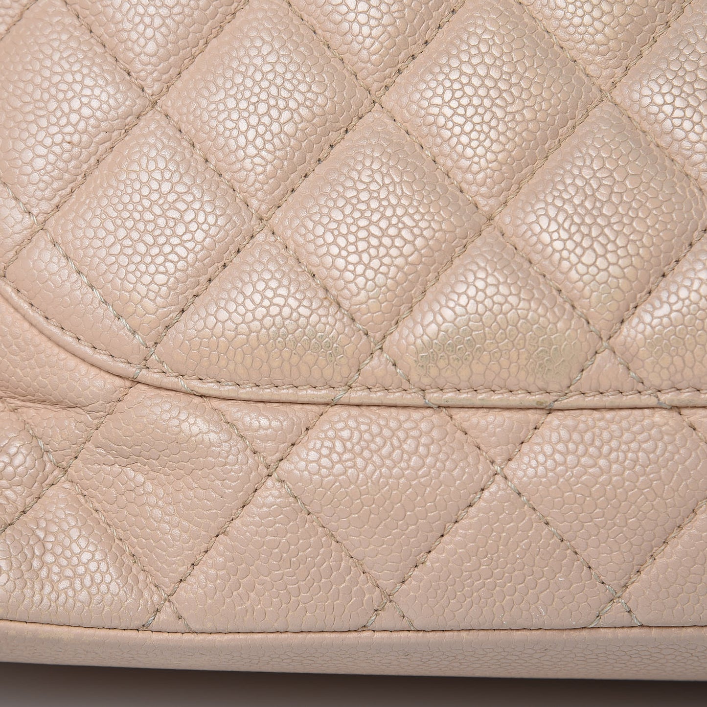 Caviar Quilted Grand Shopping Tote GST Beige Clair