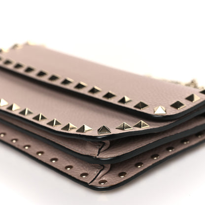 Valentino Garavani Pebbled Calfskin Rockstud Flap Wallet On Chain Poudre 8 of 8