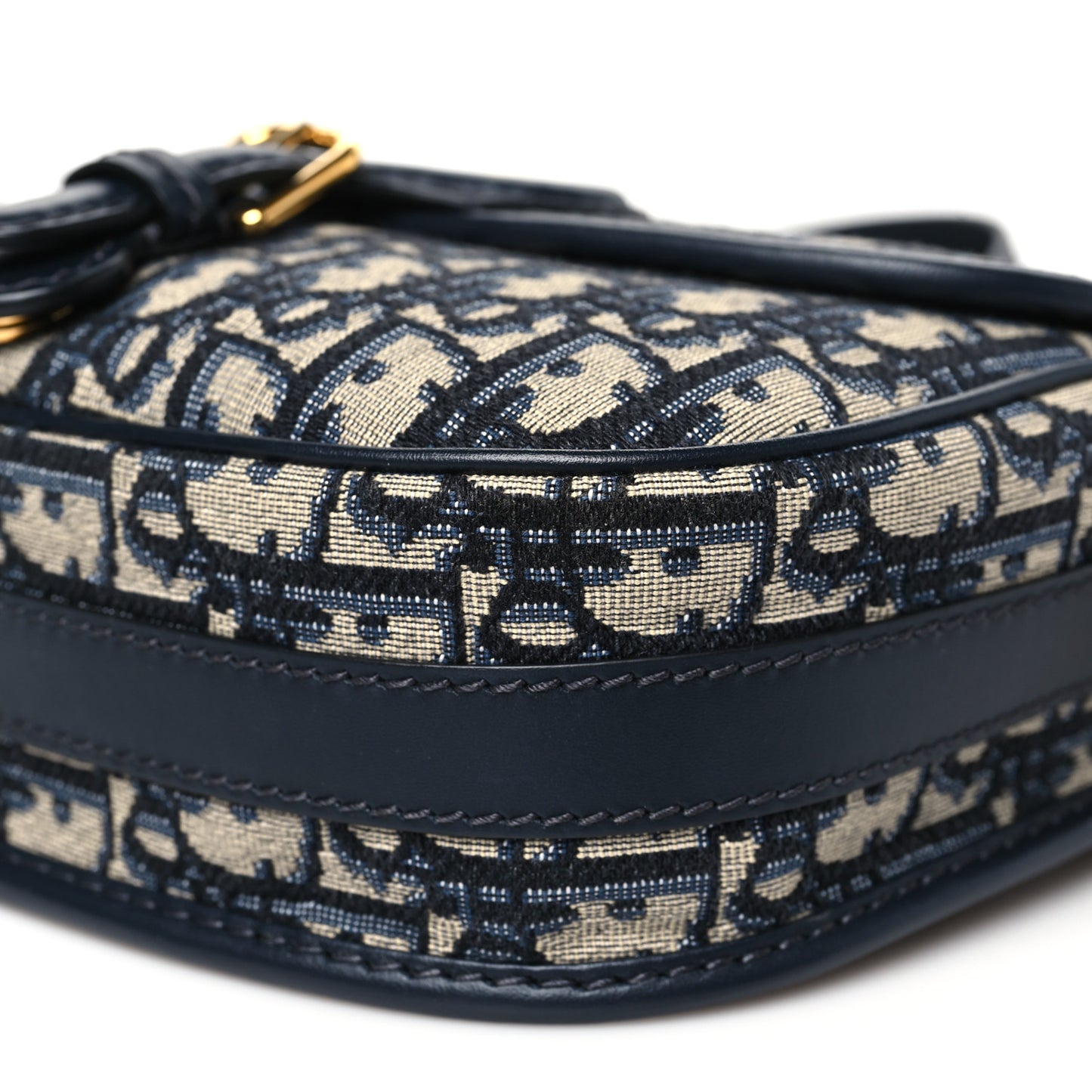 Oblique Medium Bobby Flap Blue