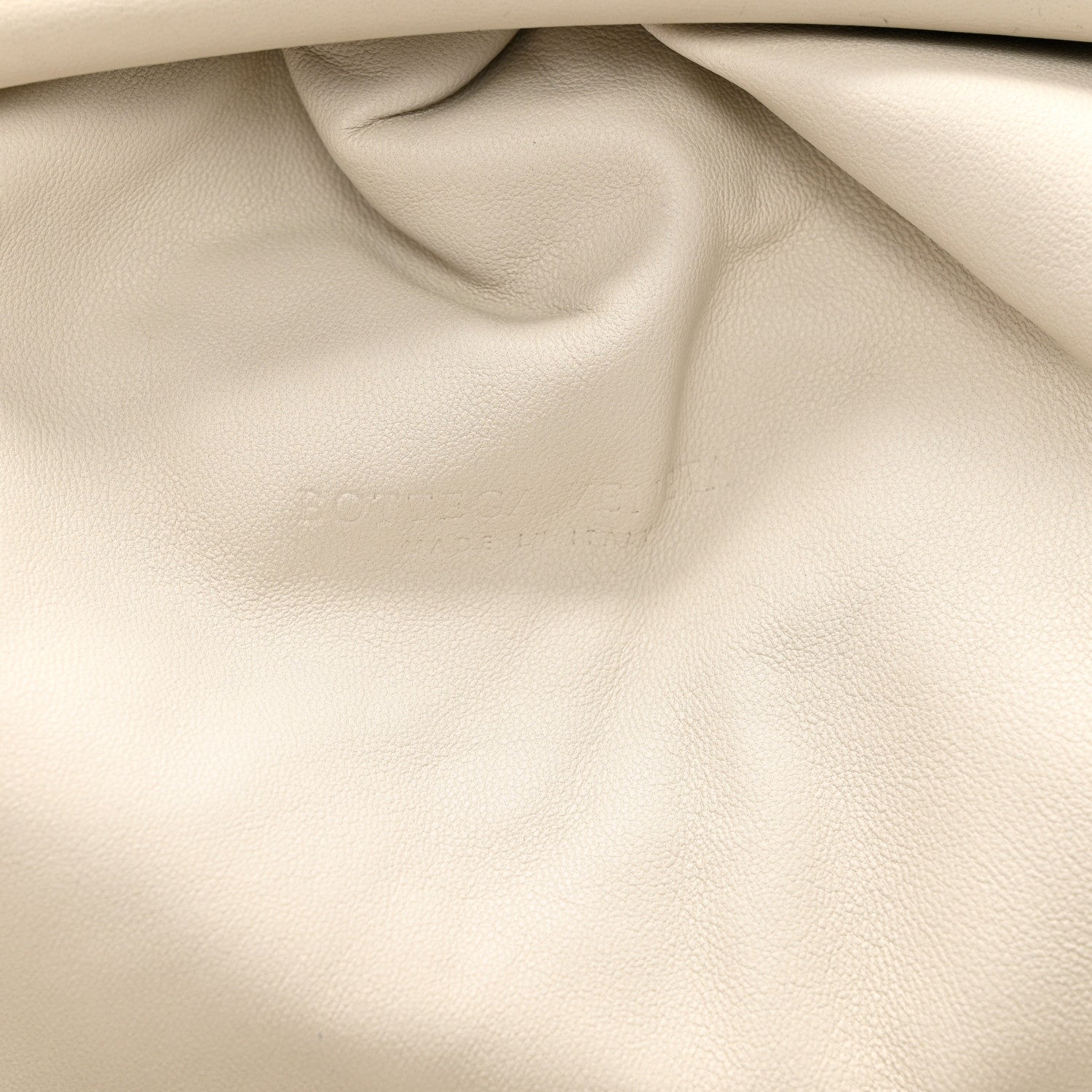 Bottega Veneta Nappa Maxi Intrecciato The Pouch Oversized Clutch Plaster 6 of 12