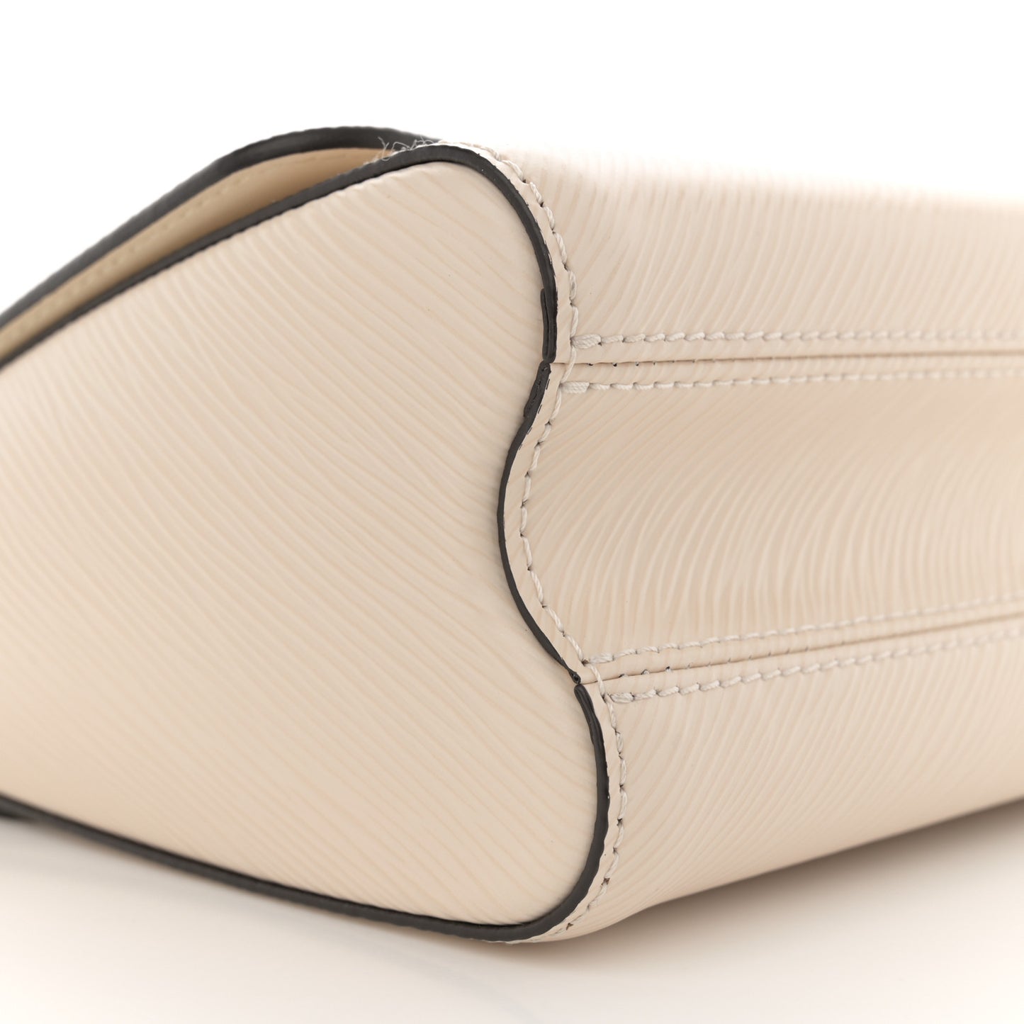 Epi Twist Shoulder Bag MM Quartz
