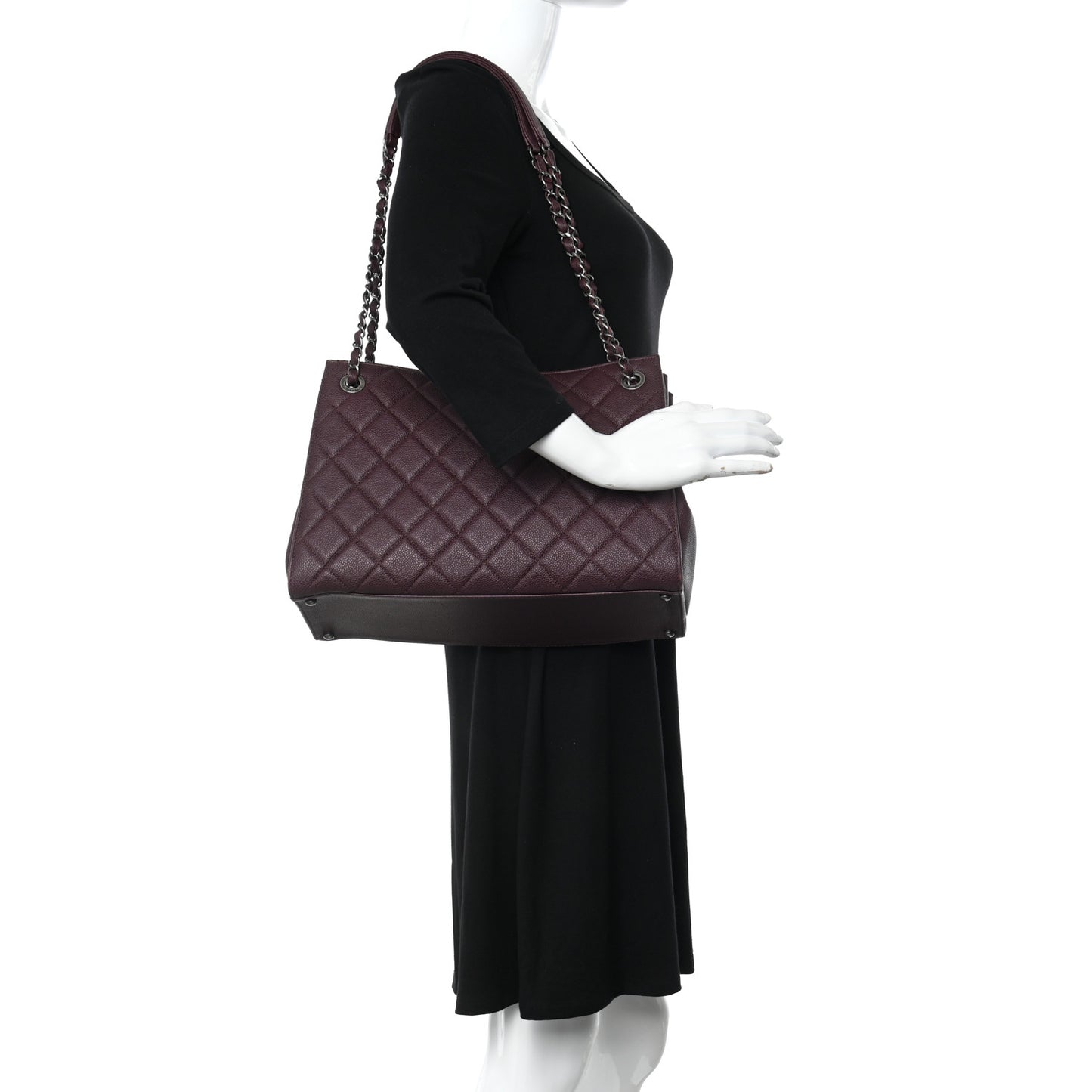 Caviar Quilted Large CC Accordion Shopping Bag Burgundy