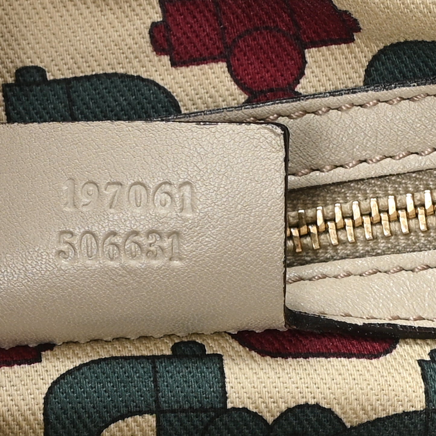 Guccissima Medium Hysteria Tote Ivory
