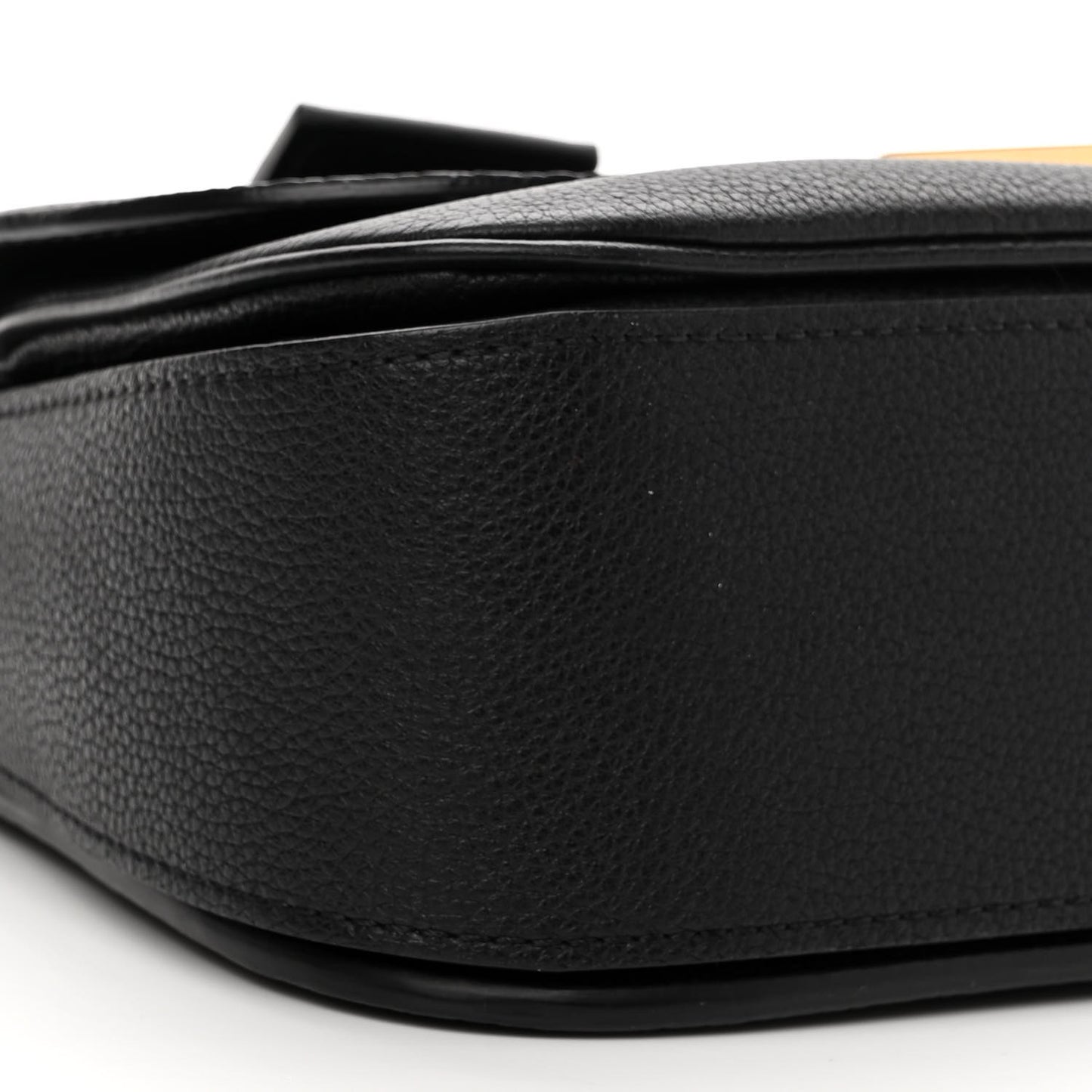 Grained Calfskin Vivienne NM Black