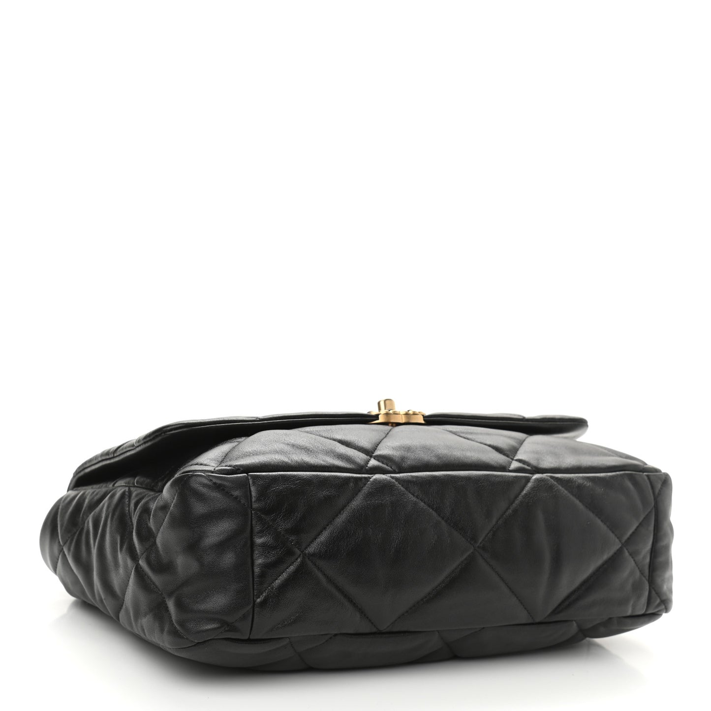 Lambskin Quilted Maxi Chanel 19 Flap Black