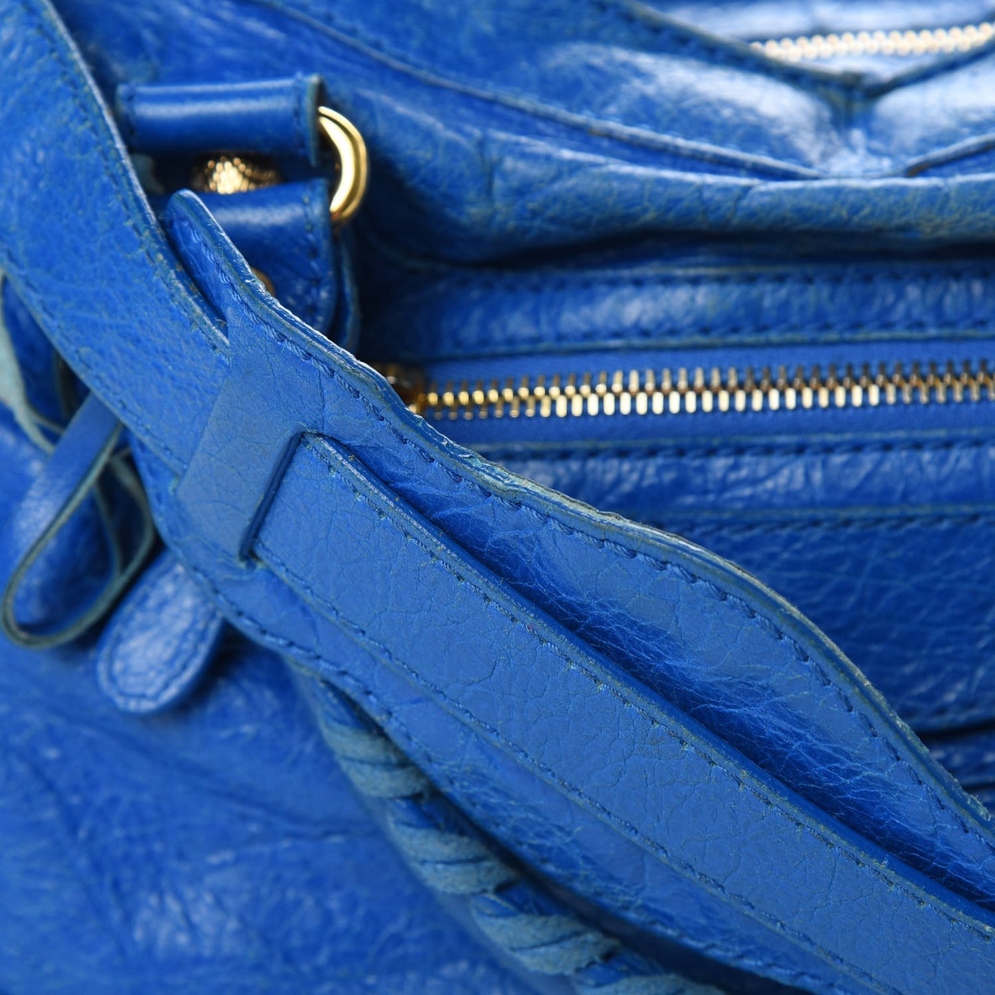 Agneau Giant 12 Gold Hardware City Bleu Lazuli
