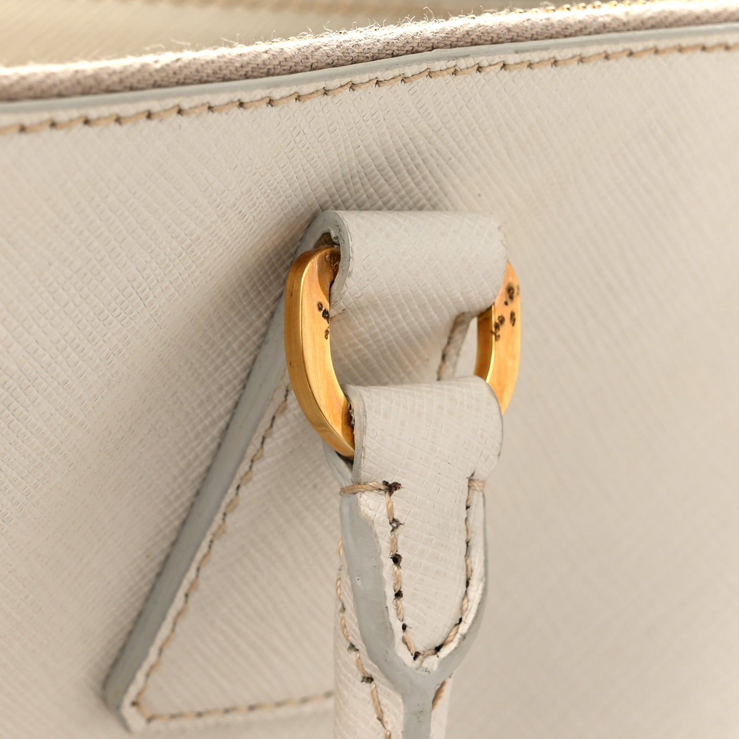 Saffiano Lux Extra Large Galleria Double Zip Tote Talco