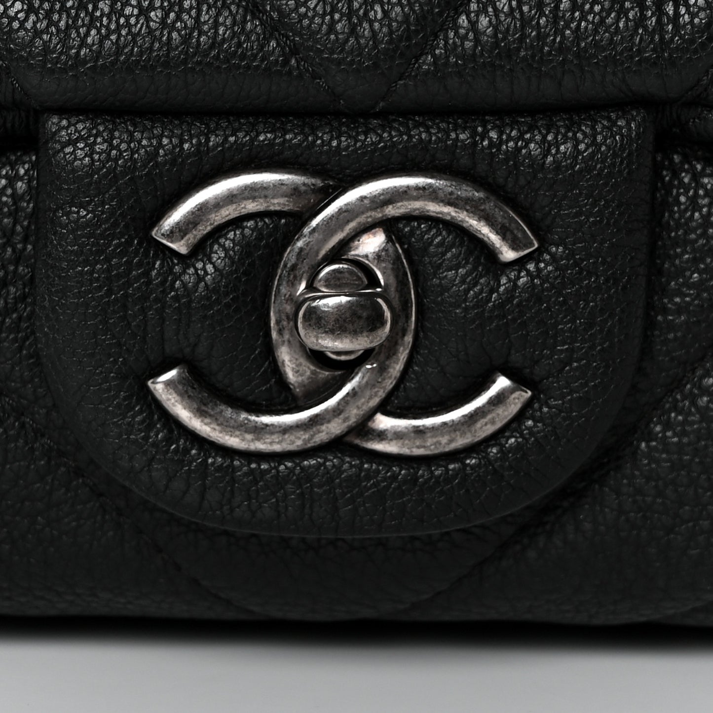 Calfskin Chevron Quilted XXL Travel Flap Bag Black