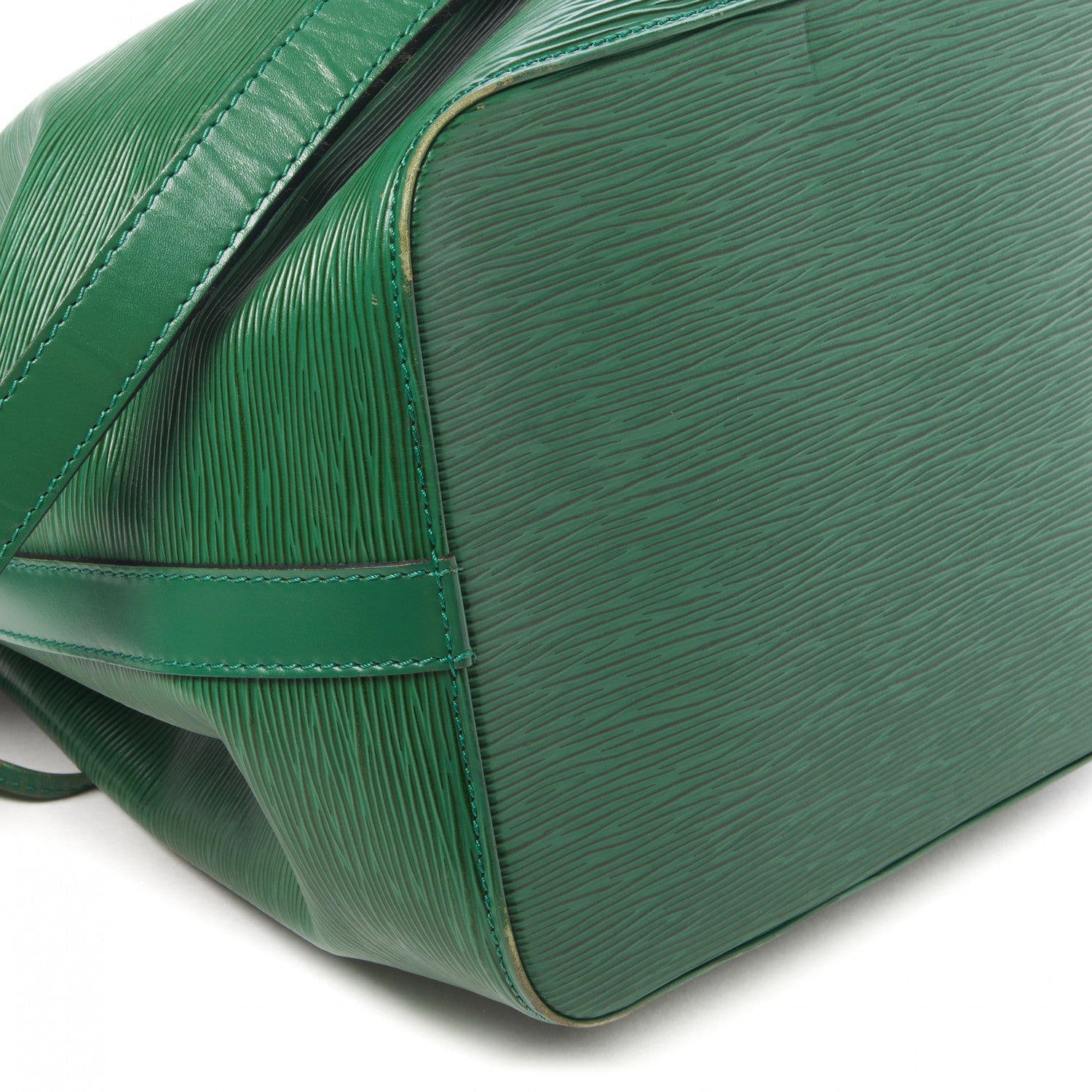 Louis Vuitton Epi Petit Noe Borneo 6 of 8