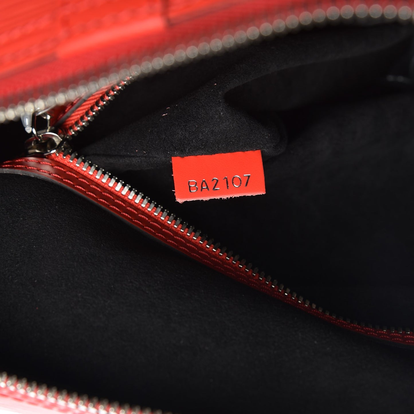 X SUPREME Epi Keepall Bandouliere 45 Red