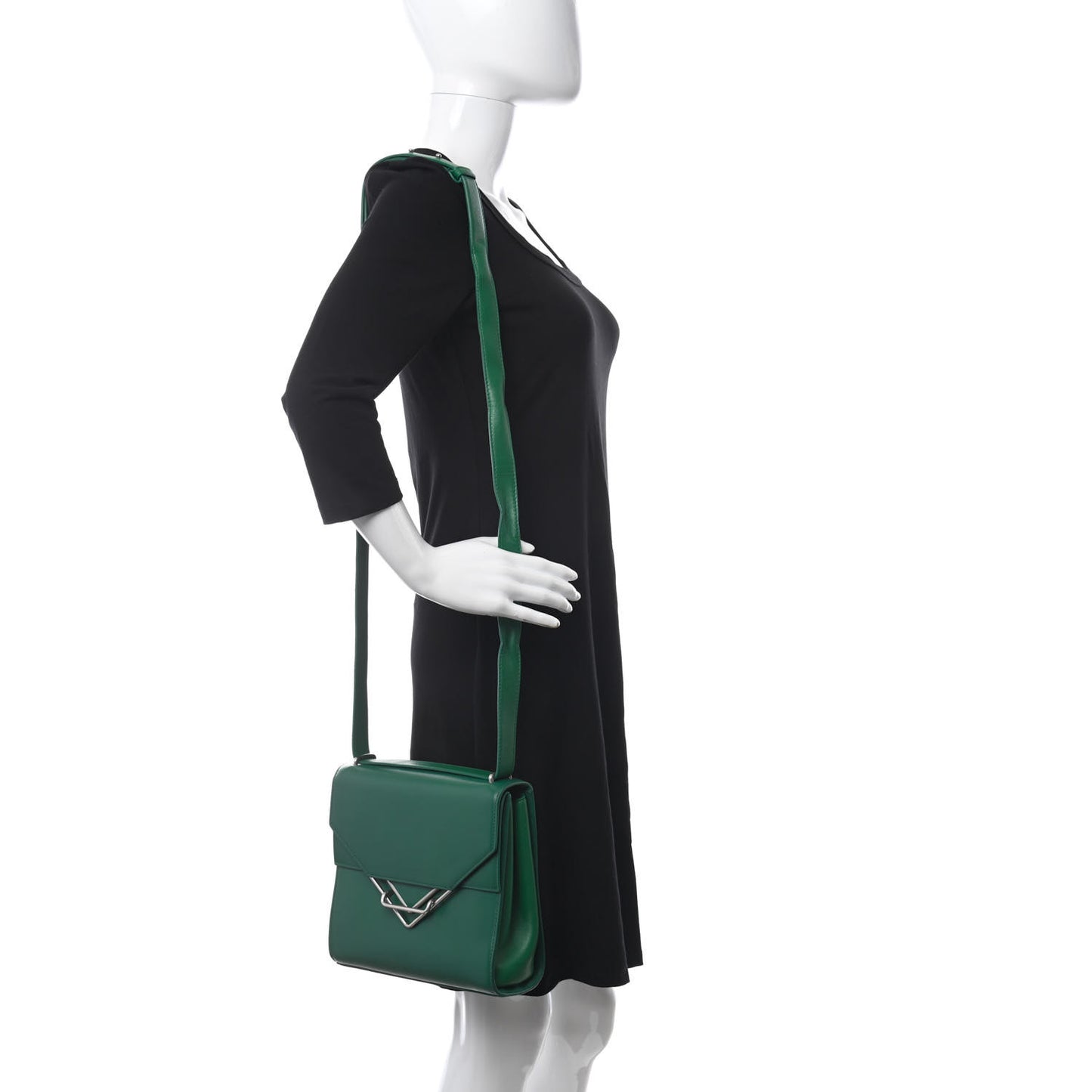 Box Calfskin Nappa Clip Bag Racing Green
