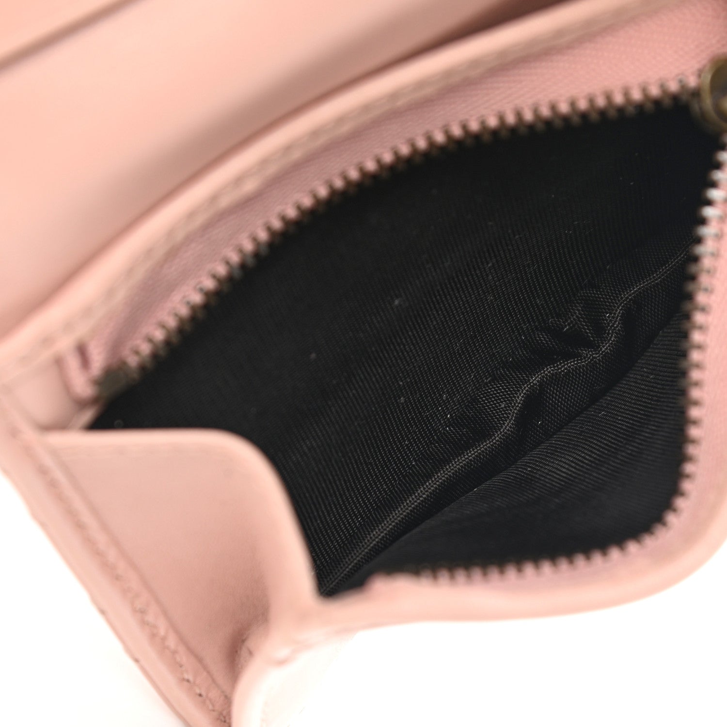 Gucci Calfskin Matelasse GG Marmont Card Case Wallet Perfect Pink 5 of 13