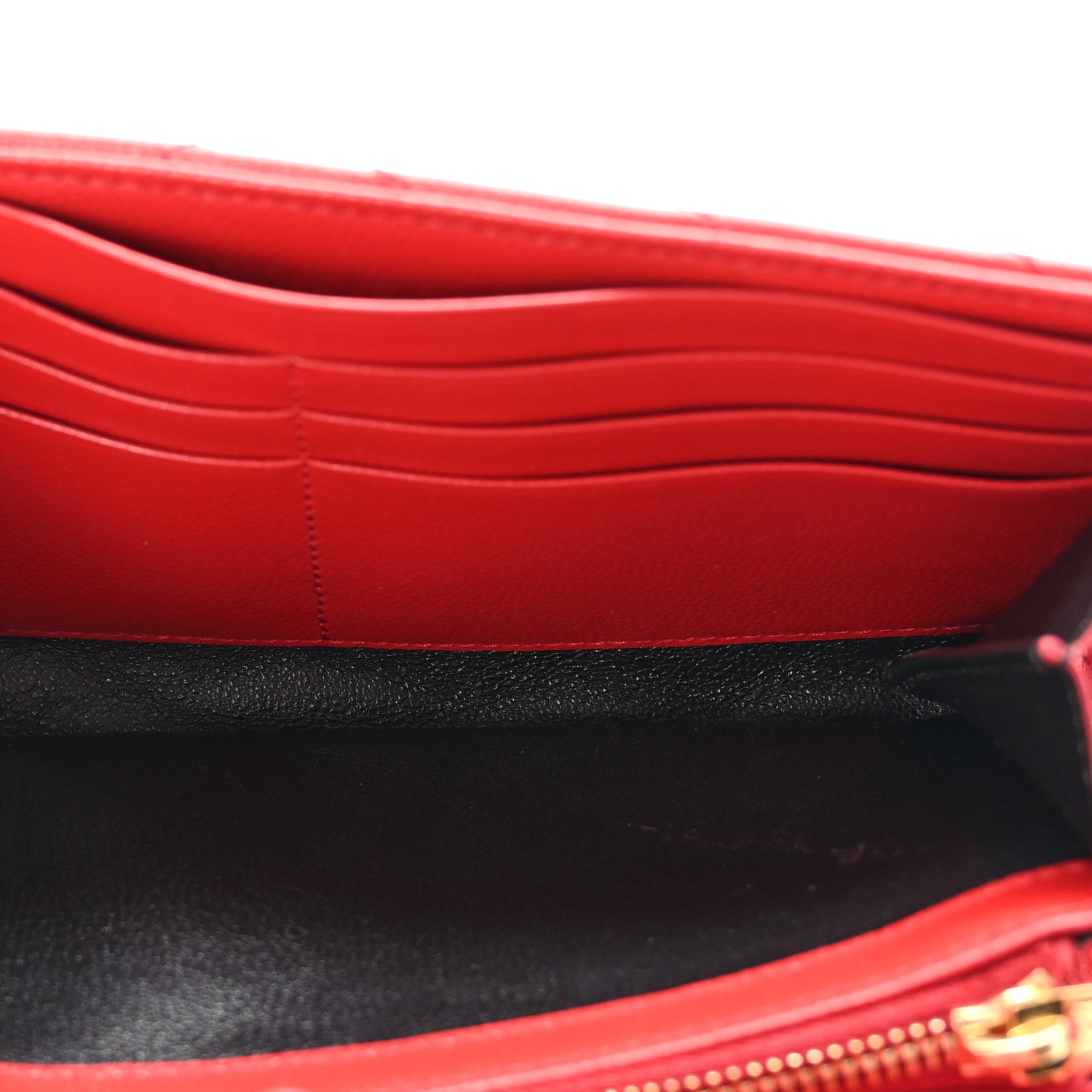 Saint Laurent Grain De Poudre Matelasse Chevron Monogram Flap Wallet Red 5 of 9